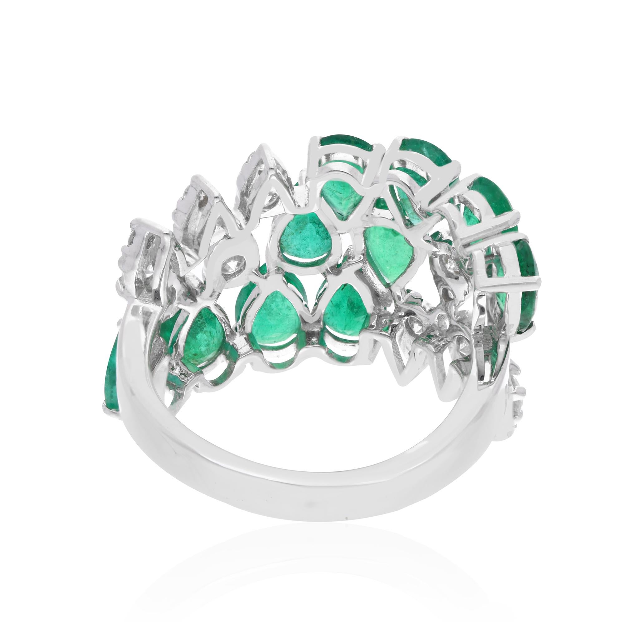 Women's Zambian Emerald Gemstone Cocktail Ring 14 Karat White Gold SI/HI Diamond Jewelry For Sale