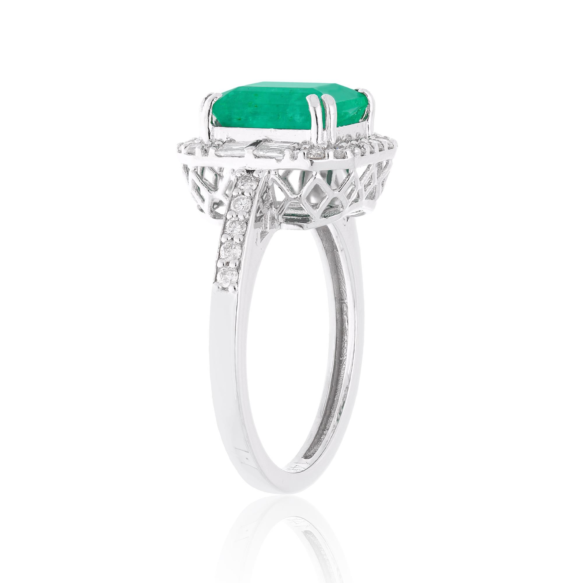 Baguette Cut Natural Emerald Gemstone Cocktail Ring Baguette Diamond 14k White Gold Jewelry For Sale