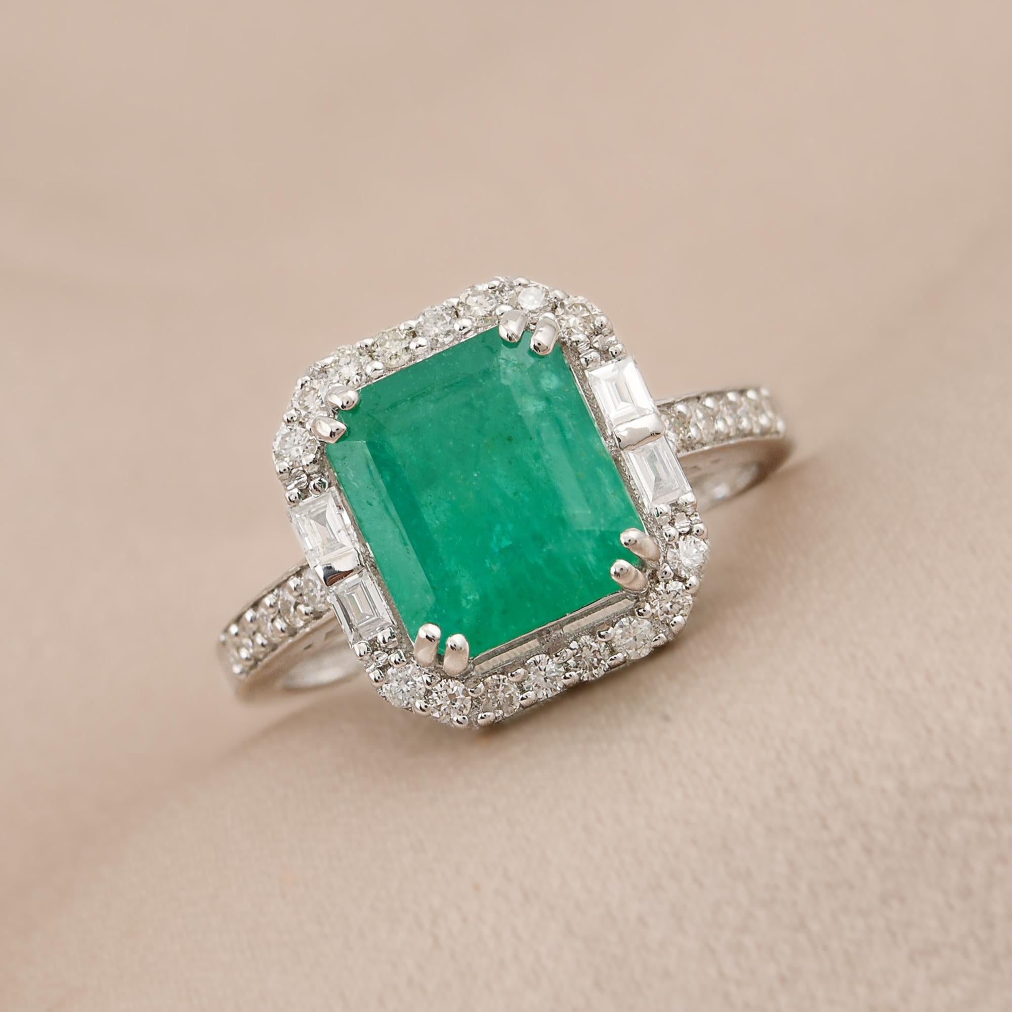 Natural Emerald Gemstone Cocktail Ring Baguette Diamond 14k White Gold Jewelry For Sale 1