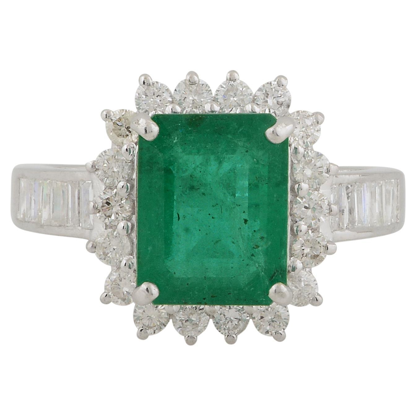 Zambian Emerald Gemstone Cocktail Ring Baguette Round Diamond 10k White Gold For Sale