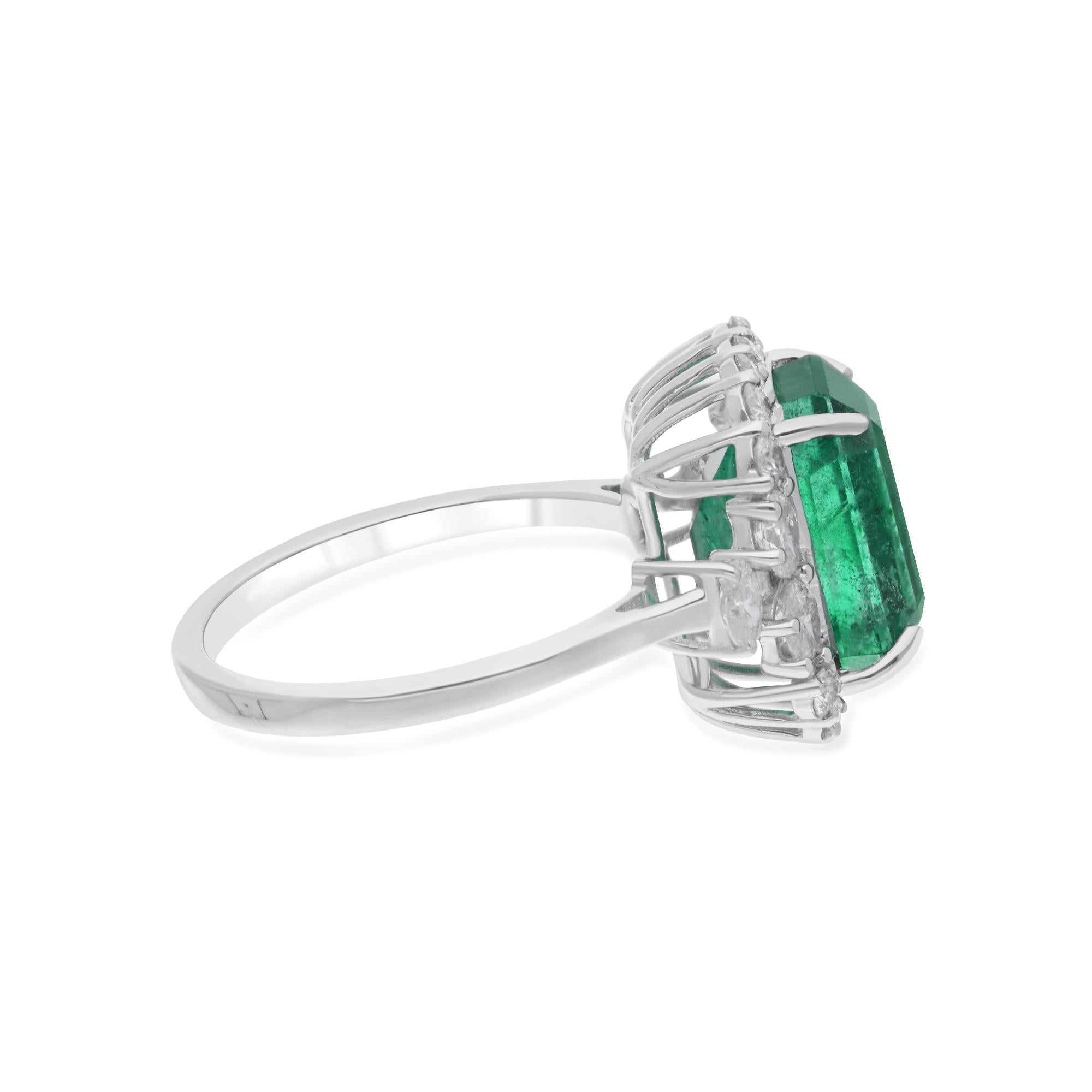Zambian Emerald Gemstone Cocktail Ring Diamond 10 Karat White Gold Fine Jewelry In New Condition For Sale In Diera, Dubai