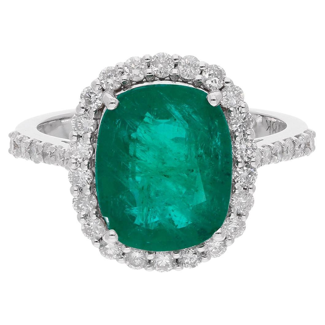Zambian Emerald Gemstone Cocktail Ring Diamond 14 Kt White Gold Handmade Jewelry For Sale
