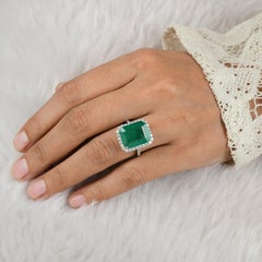 Zambian Emerald Gemstone Cocktail Ring Diamond 18 Karat White Gold Fine Jewelry