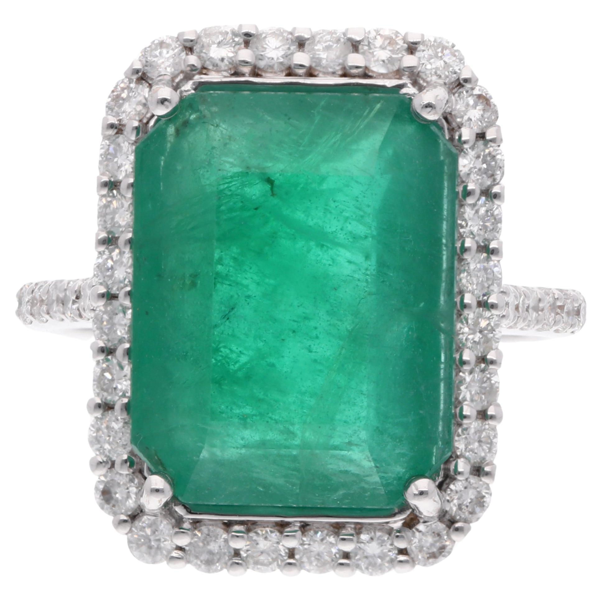 Zambian Emerald Gemstone Cocktail Ring Diamond 18 Karat White Gold Fine Jewelry For Sale