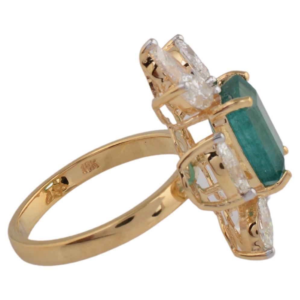Modern Natural Emerald Gemstone Cocktail Ring Diamond 18 Karat Yellow Gold Fine Jewelry For Sale