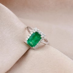 Zambian Emerald Gemstone Cocktail Ring Diamond 18k White Gold Fine Jewelry HRD