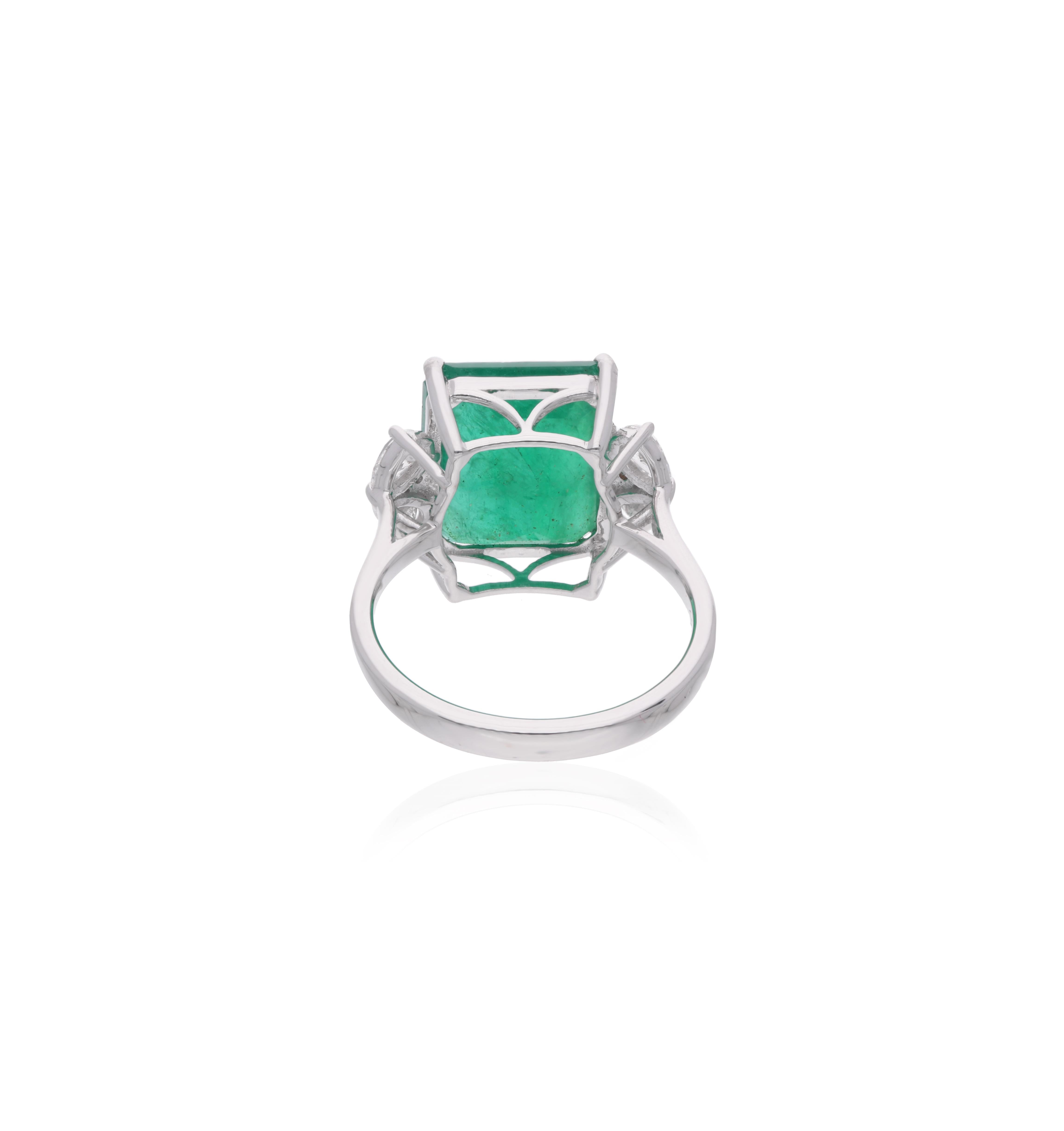Modern Zambian Emerald Gemstone Cocktail Ring Diamond 18k White Gold Handmade Jewelry For Sale