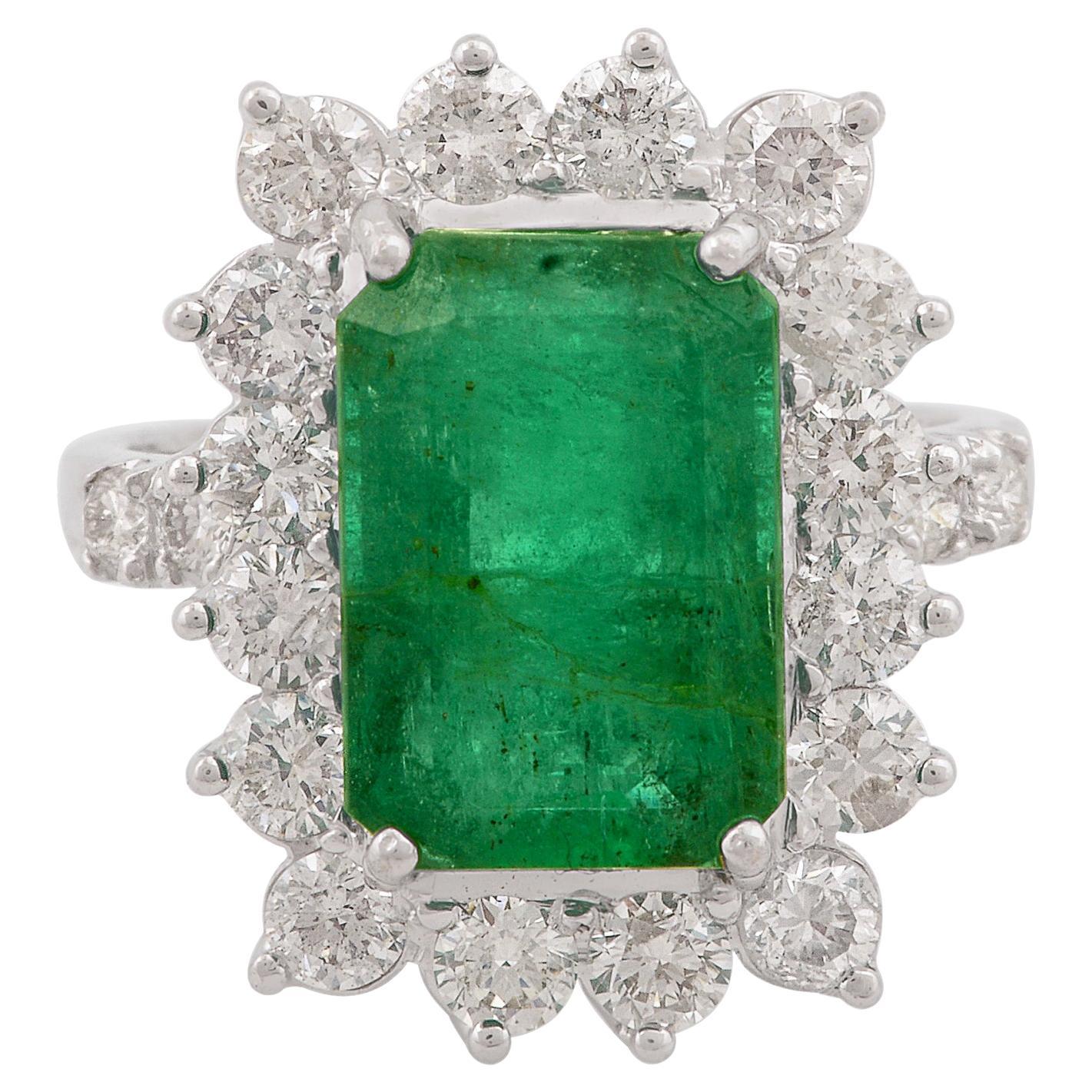 Customizable Pear Natural Emerald Gemstone Ring Diamond Solid 18k White