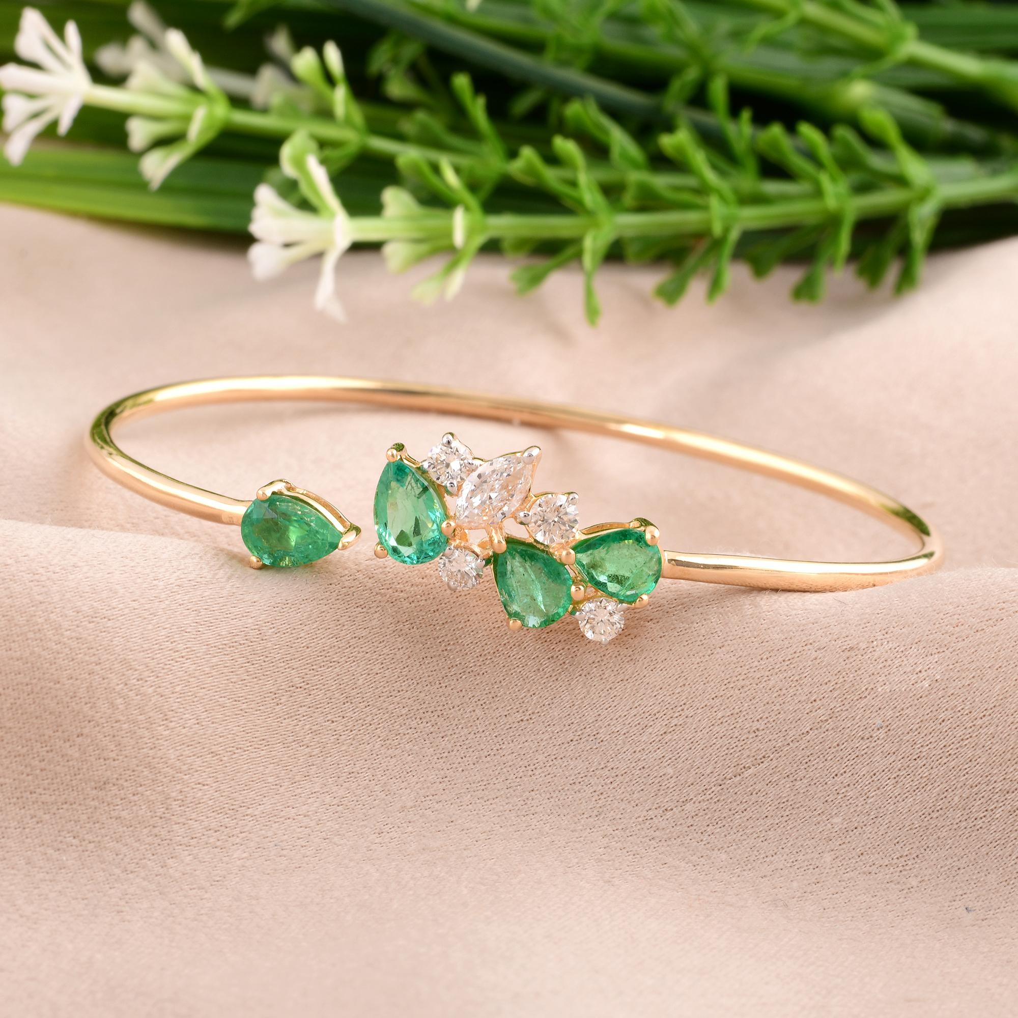 Women's or Men's Zambian Emerald Gemstone Cuff Bangle Fine Bracelet Diamond 14 Karat Yellow Gold For Sale