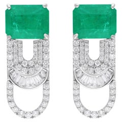 Orecchini pendenti con gemma di smeraldo dello Zambia Gioielli in oro bianco 14 carati con diamante