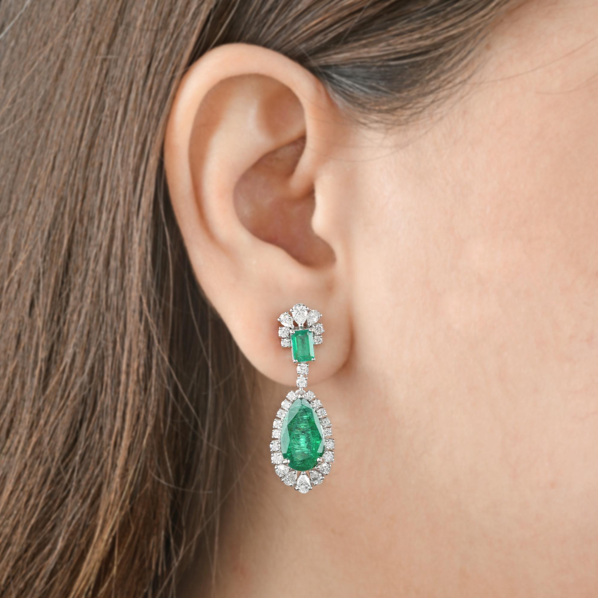 Pear Cut Natural Emerald Gemstone Dangle Earrings Diamond 18 Karat White Gold Jewelry For Sale