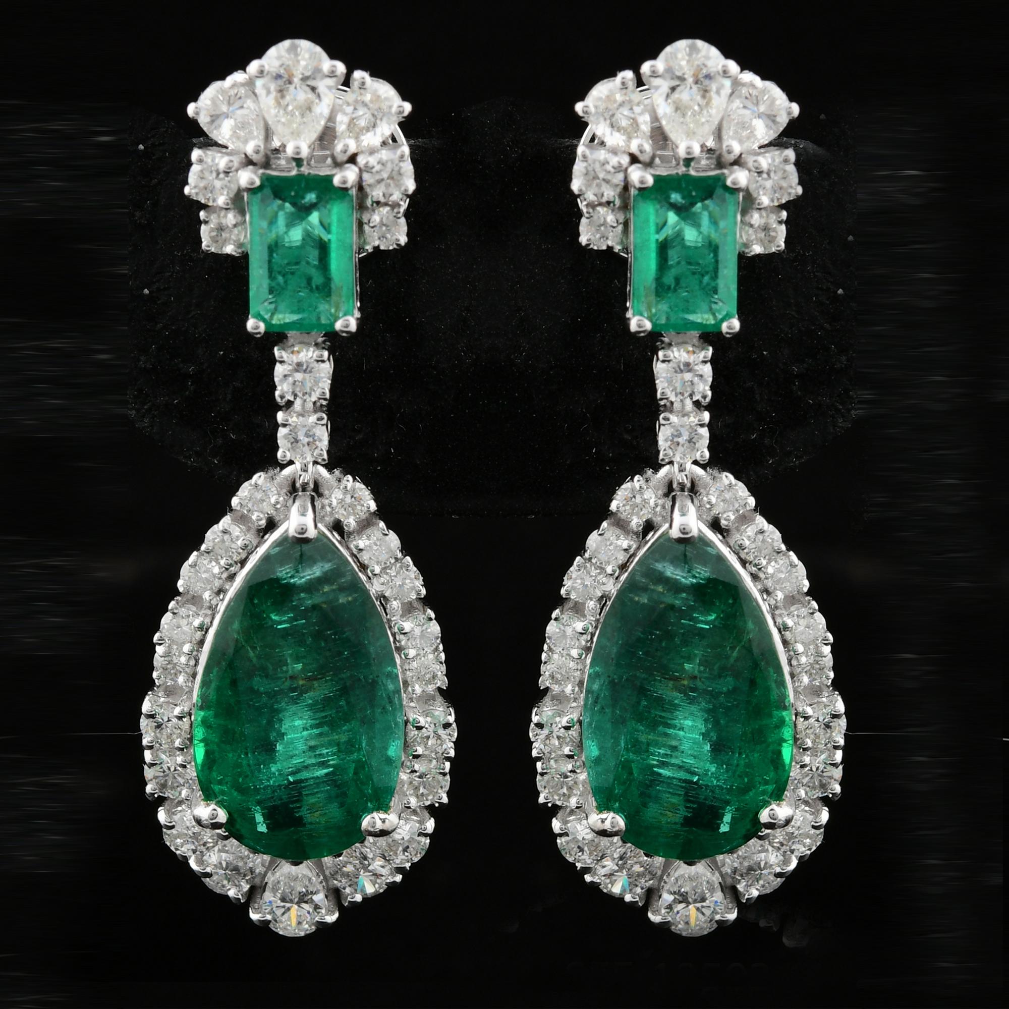 Natural Emerald Gemstone Dangle Earrings Diamond 18 Karat White Gold Jewelry For Sale 1