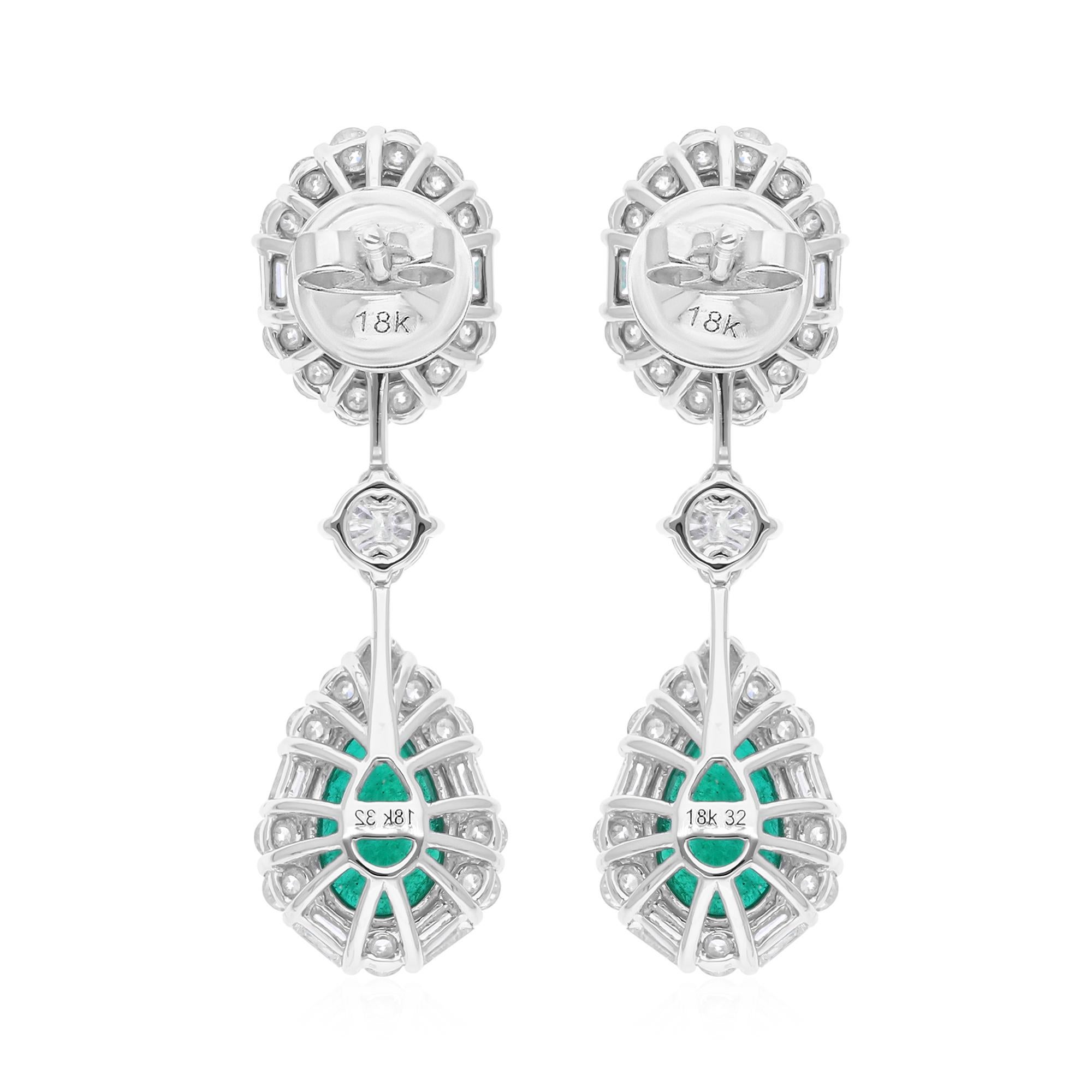 Zambian Emerald Gemstone Dangle Earrings SI/H Diamond 14k White Gold Jewelry In New Condition For Sale In Diera, Dubai
