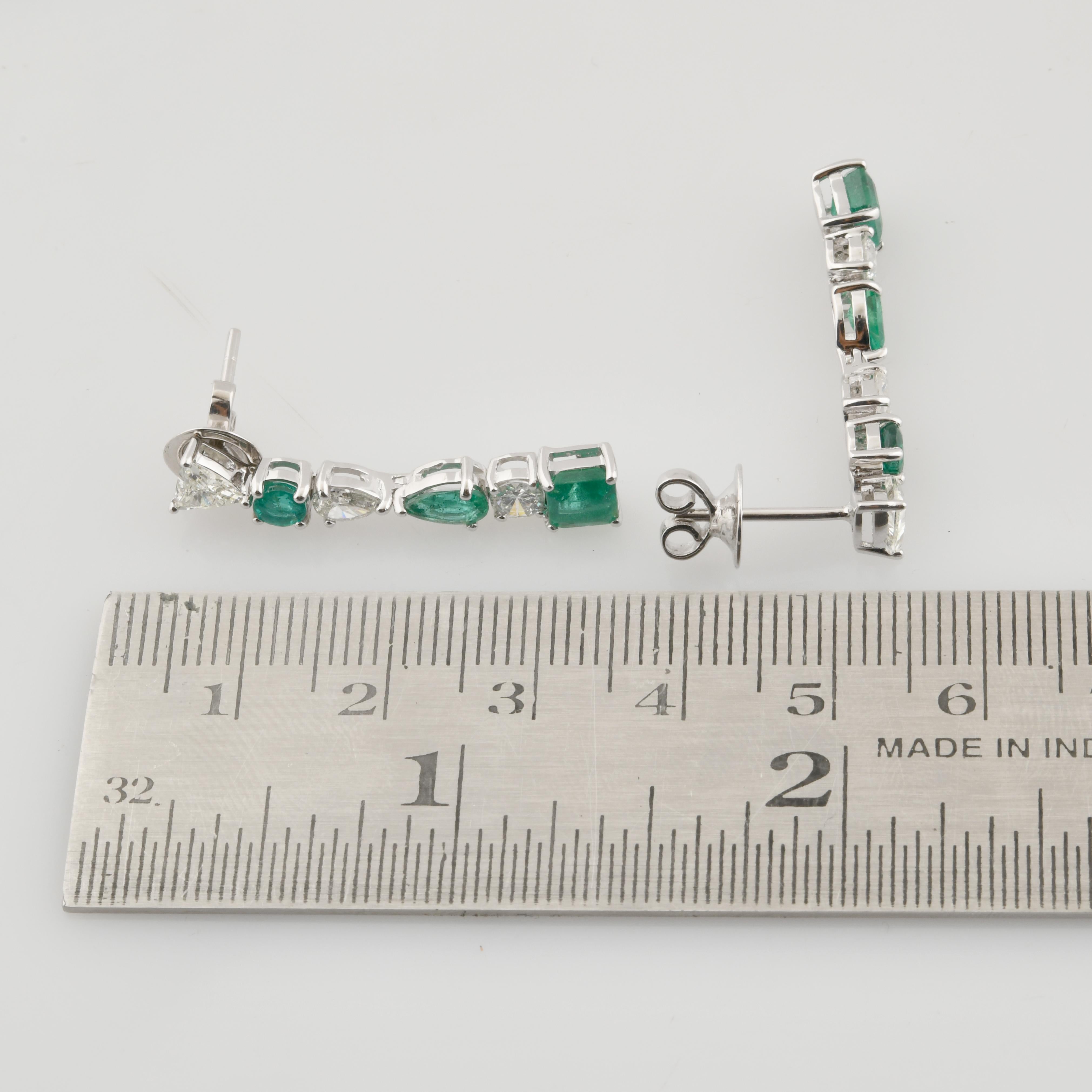 Trillion Cut Natural Emerald Gemstone Dangle Earrings Trillion Diamond Solid 18k White Gold For Sale