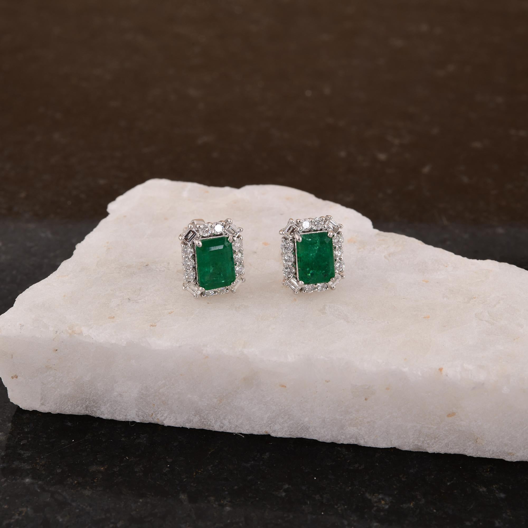 Modern Zambian Emerald Gemstone Earrings Diamond 18 Karat White Gold Handmade Jewelry