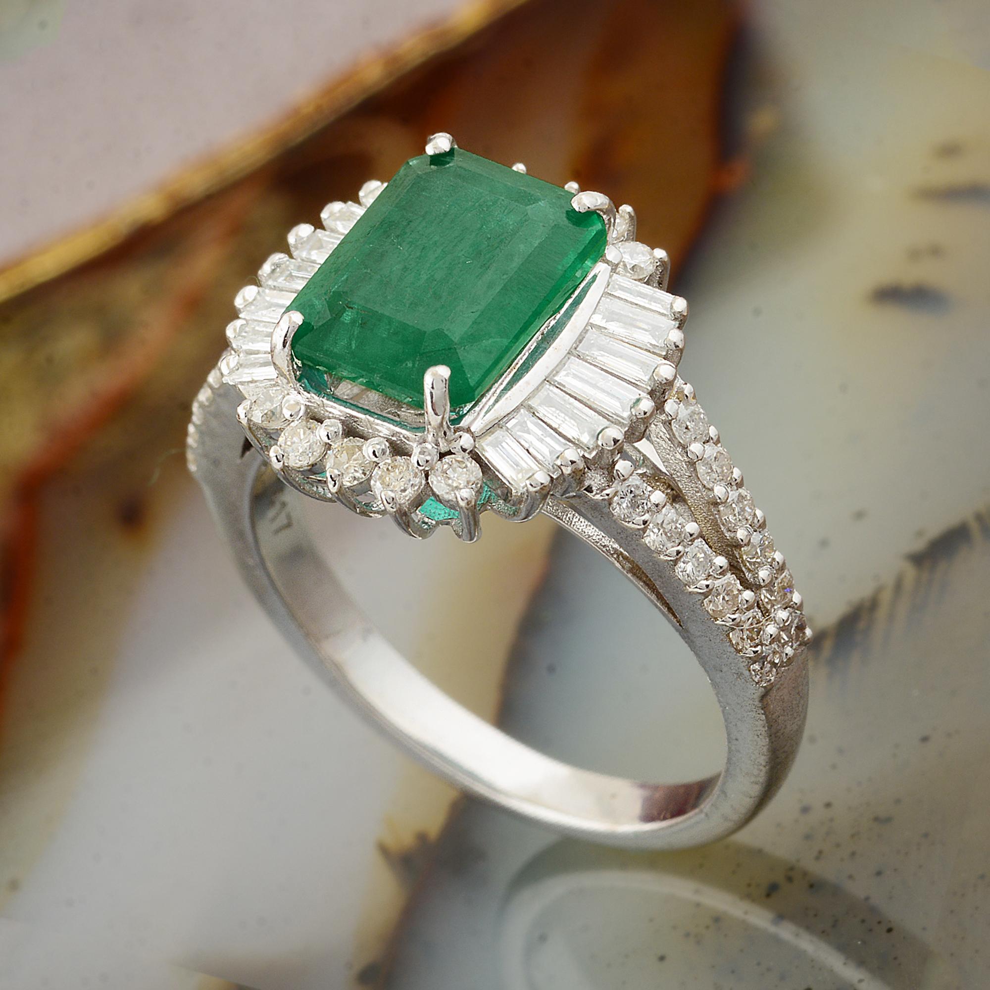 Baguette Cut Natural Emerald Gemstone Fine Cocktail Ring Baguette Diamond 10 Karat White Gold For Sale