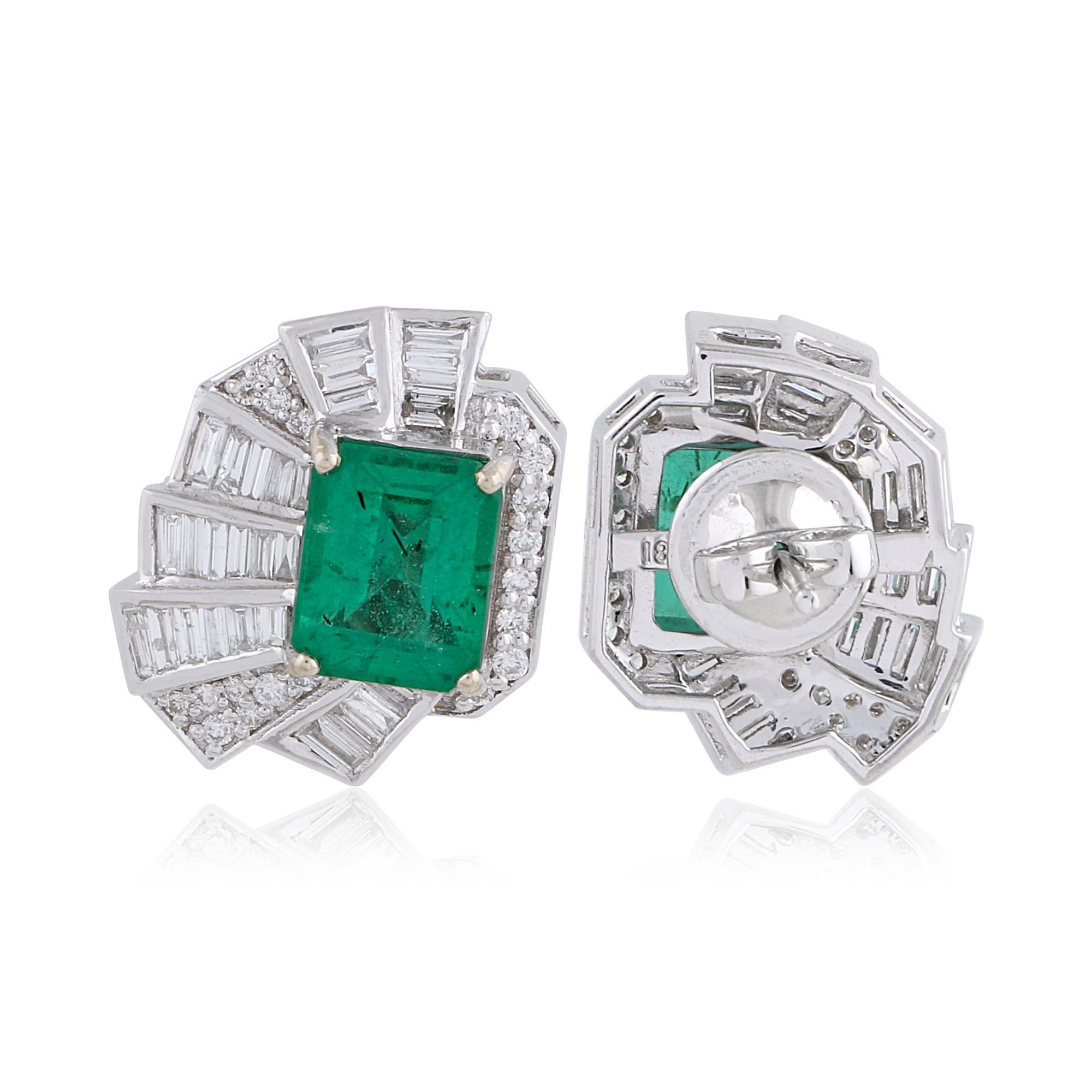 Item Code :- SEE-1011
Gross Wt. :- 8.08 gm
18k Solid White Gold Wt. :- 7.51 gm
Natural Diamond Wt. :- 0.90 Ct. ( AVERAGE DIAMOND CLARITY SI1-SI2 & COLOR H-I )
Zambian Emerald Wt. :- 1.94 Ct.

✦ Sizing
.....................
We can adjust most items