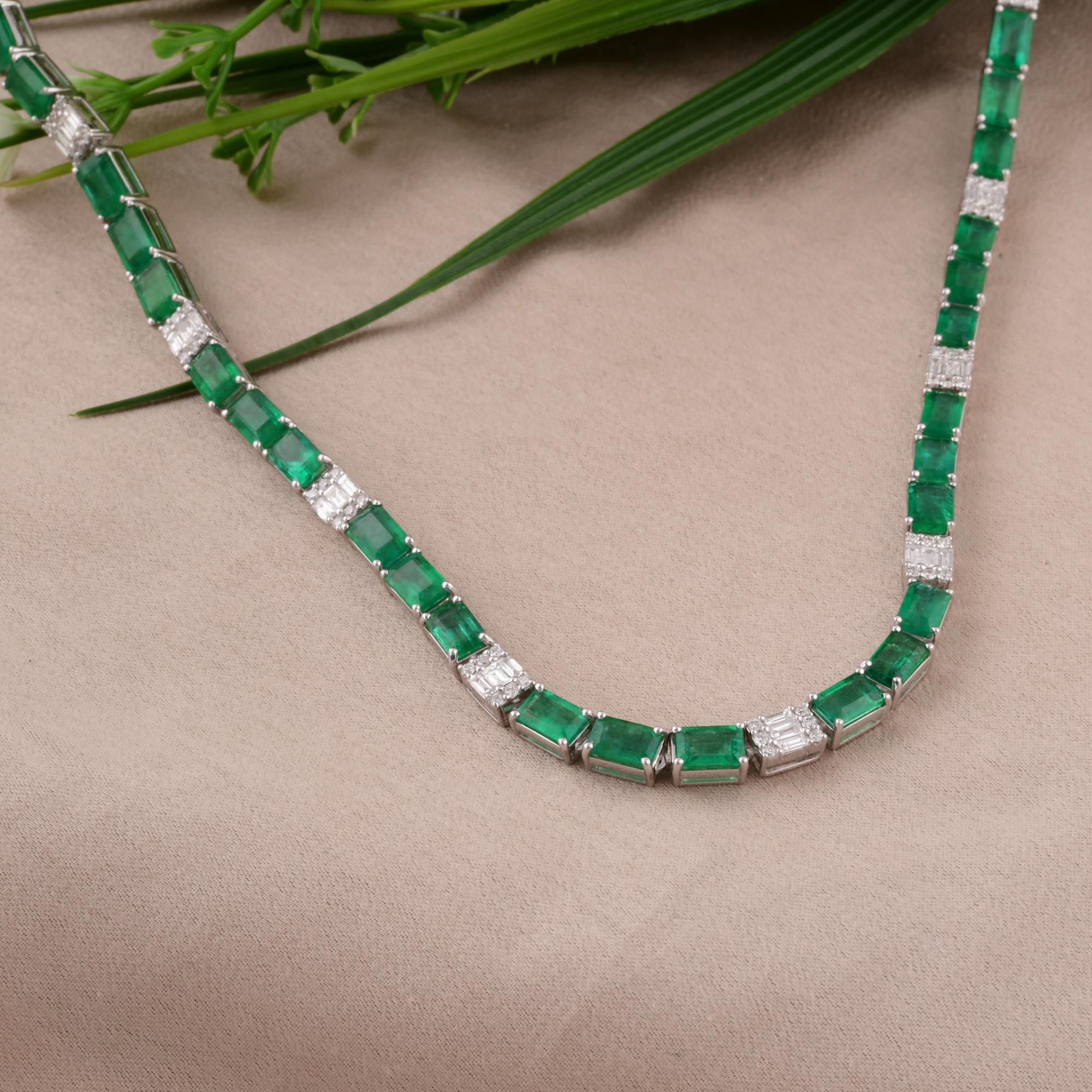 Women's Zambian Emerald Gemstone Necklace Diamond 18 Karat White Gold Handmade Jewelry For Sale