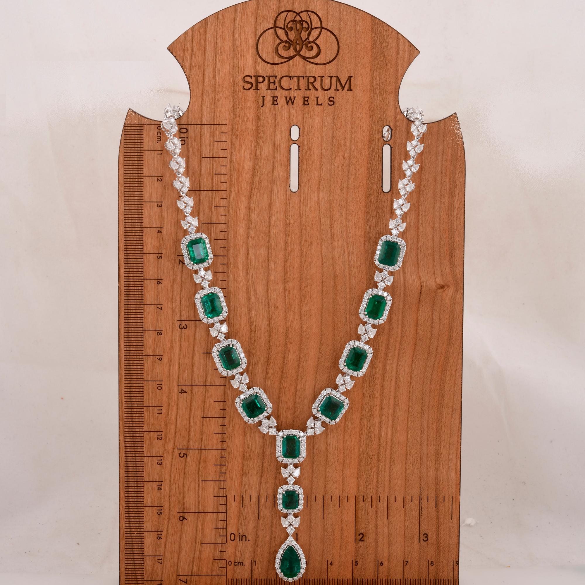 Women's Zambian Emerald Gemstone Necklace Diamond 18 Karat White Gold Handmade Jewelry For Sale
