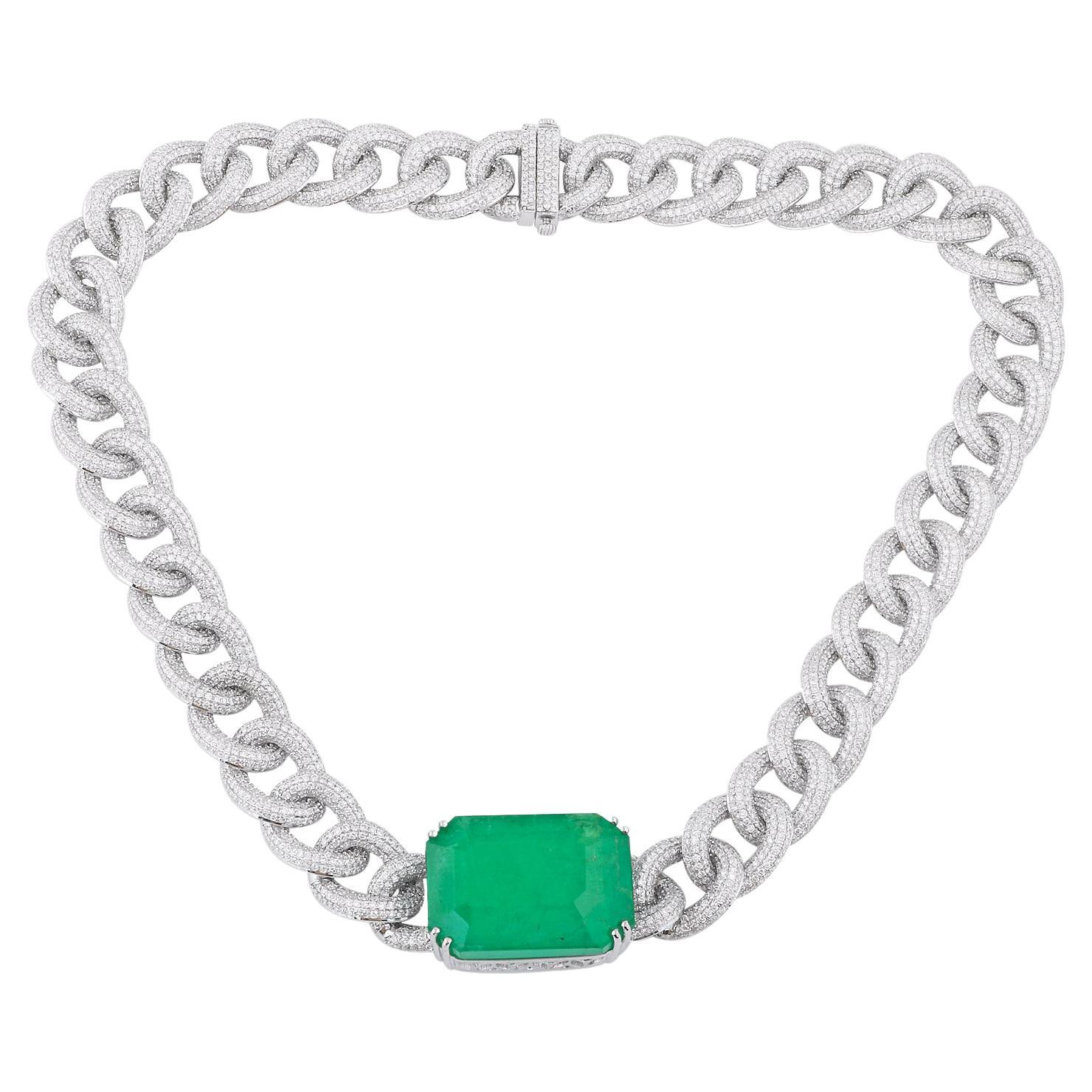 Natural Emerald Gemstone Necklace Diamond 18 Karat White Gold Handmade Jewelry For Sale