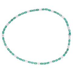 Zambian Emerald Gemstone Necklace Diamond 18 Karat White Gold Handmade Jewelry