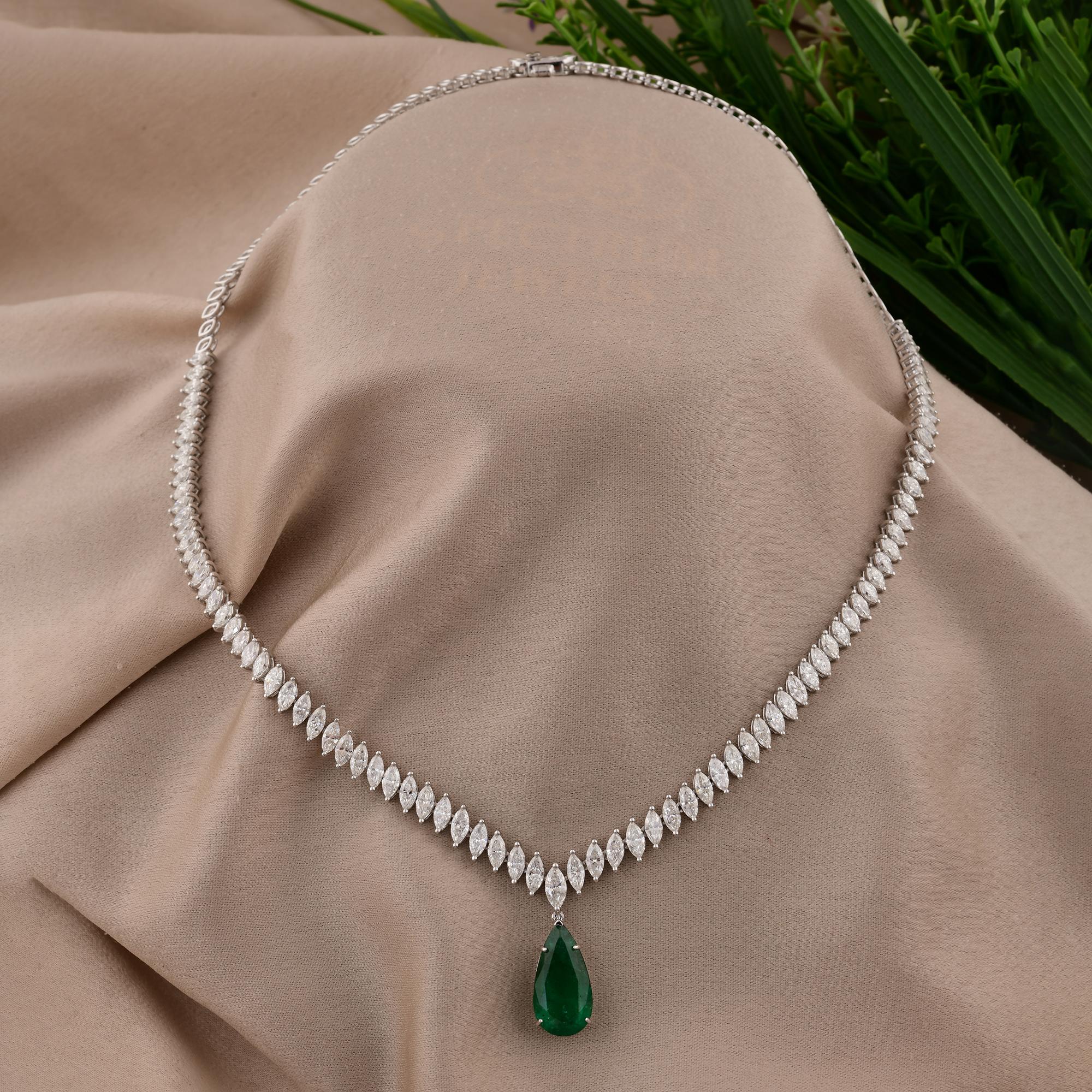 Zambian Emerald Gemstone Pendant Necklace Diamond 18 Karat White Gold Jewelry In New Condition For Sale In Diera, Dubai