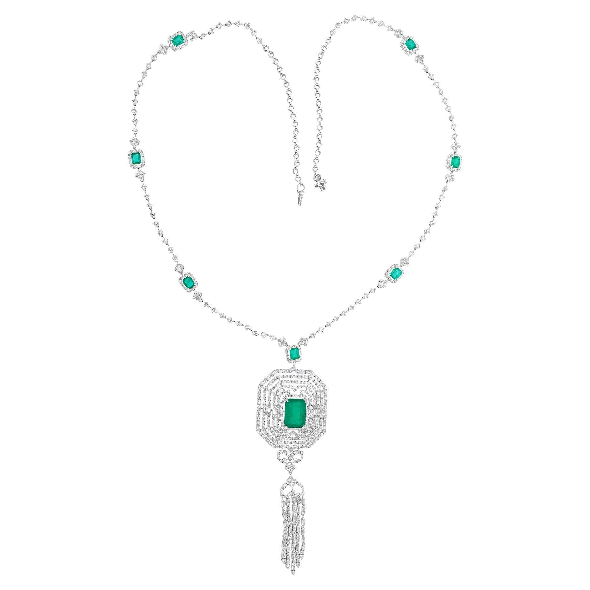 Zambian Emerald Pendant SI Clarity HI Color Diamond 18 Karat White Gold Necklace