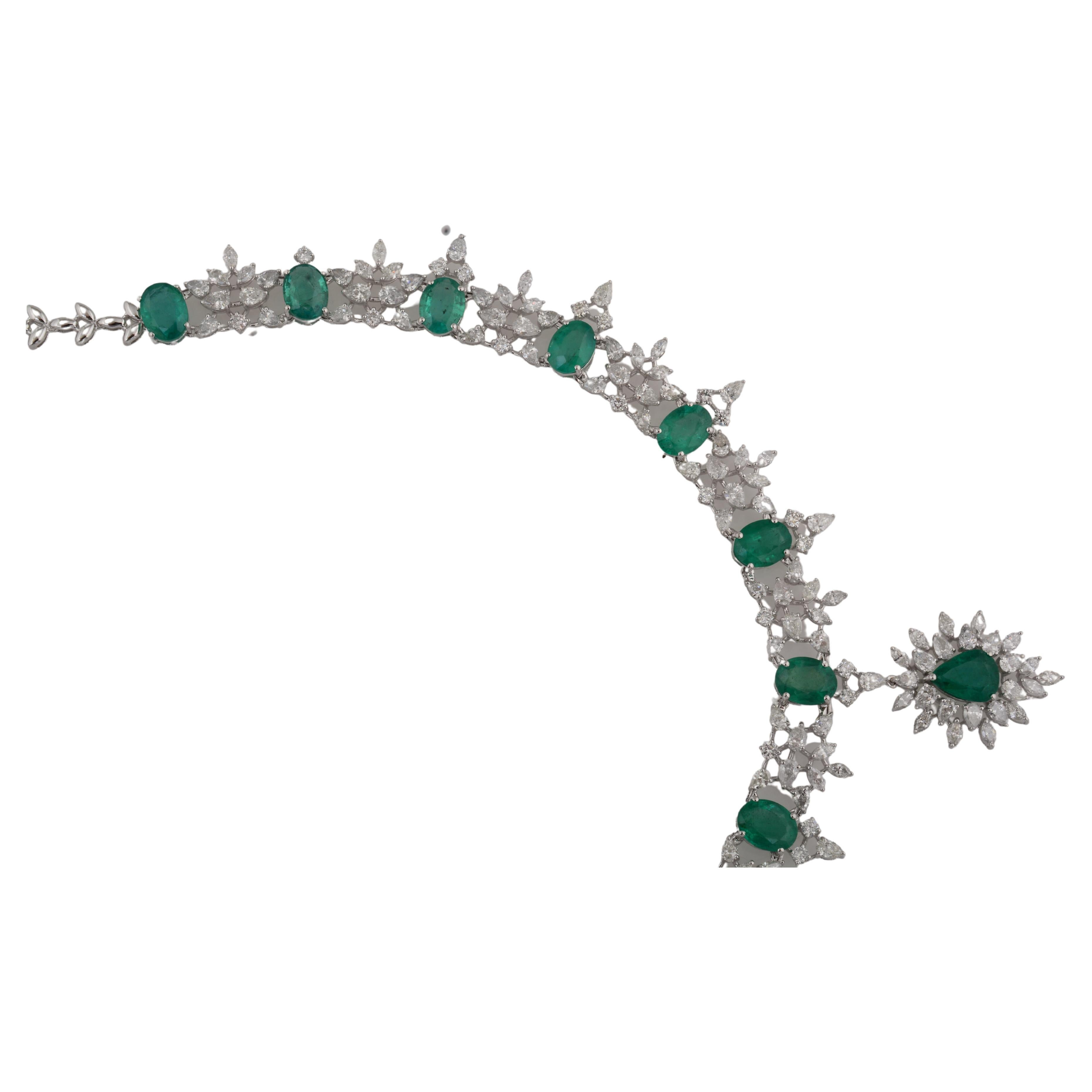 Introducing a breathtaking piece of fine jewelry that embodies elegance, sophistication, and timeless beauty: the Natural Emerald Gemstone Pendant Necklace. Crafted with utmost precision and passion, this exquisite necklace showcases a mesmerizing