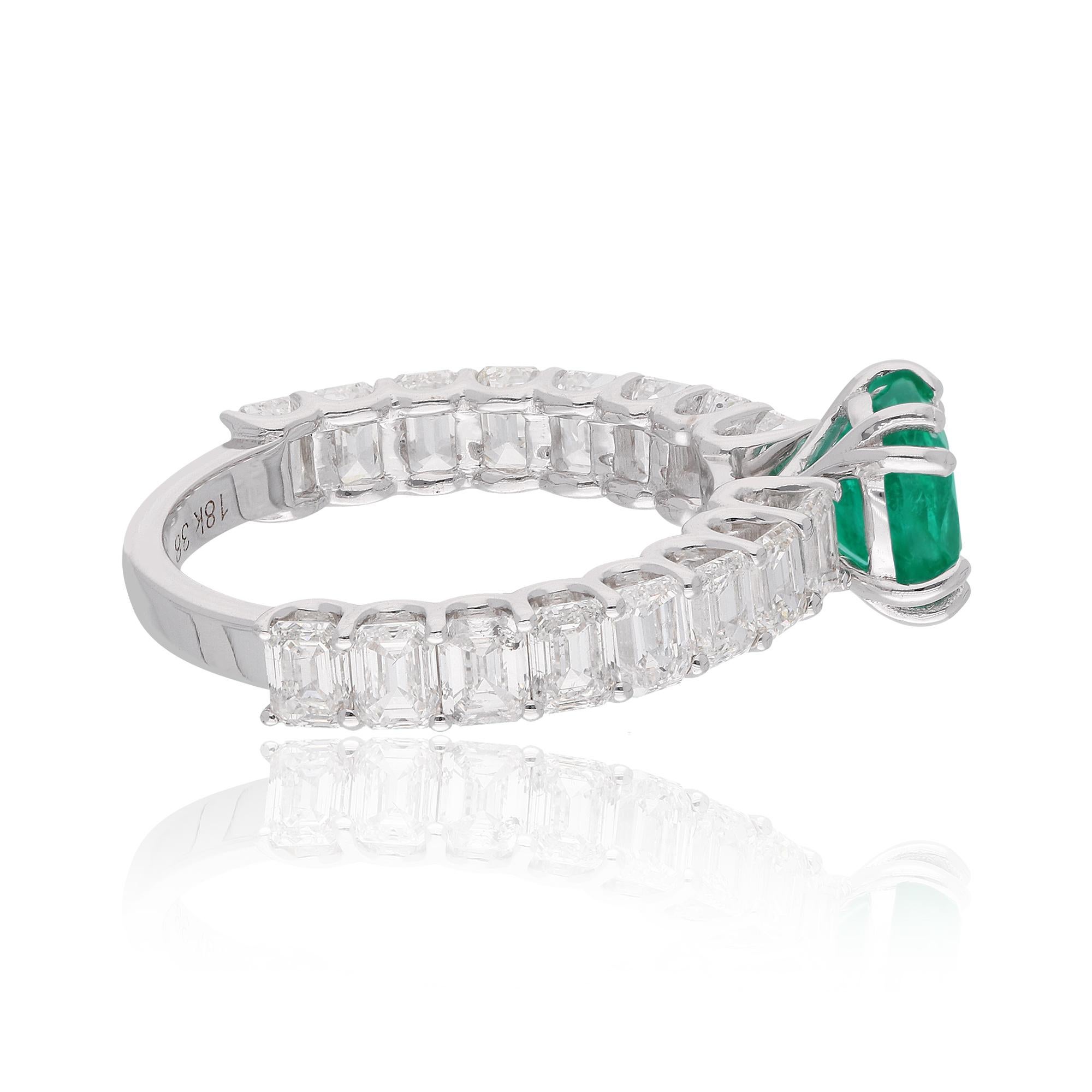For Sale:  Natural Emerald Gemstone Ring Emerald Cut Diamond 18 Karat White Gold Jewelry 3