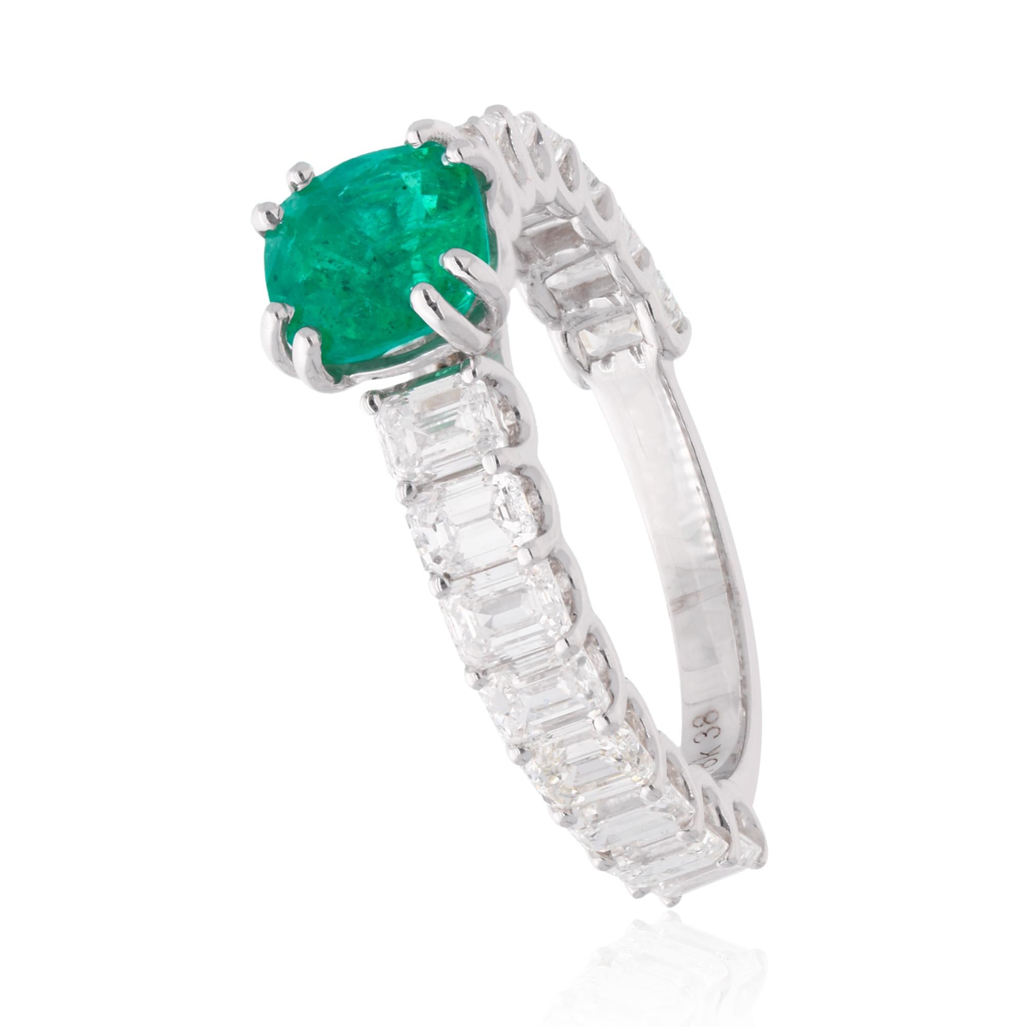 For Sale:  Natural Emerald Gemstone Ring Emerald Cut Diamond 18 Karat White Gold Jewelry 4