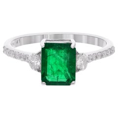 Zambian Emerald Gemstone Ring Round & Oval Shape Diamond 14 Karat White Gold