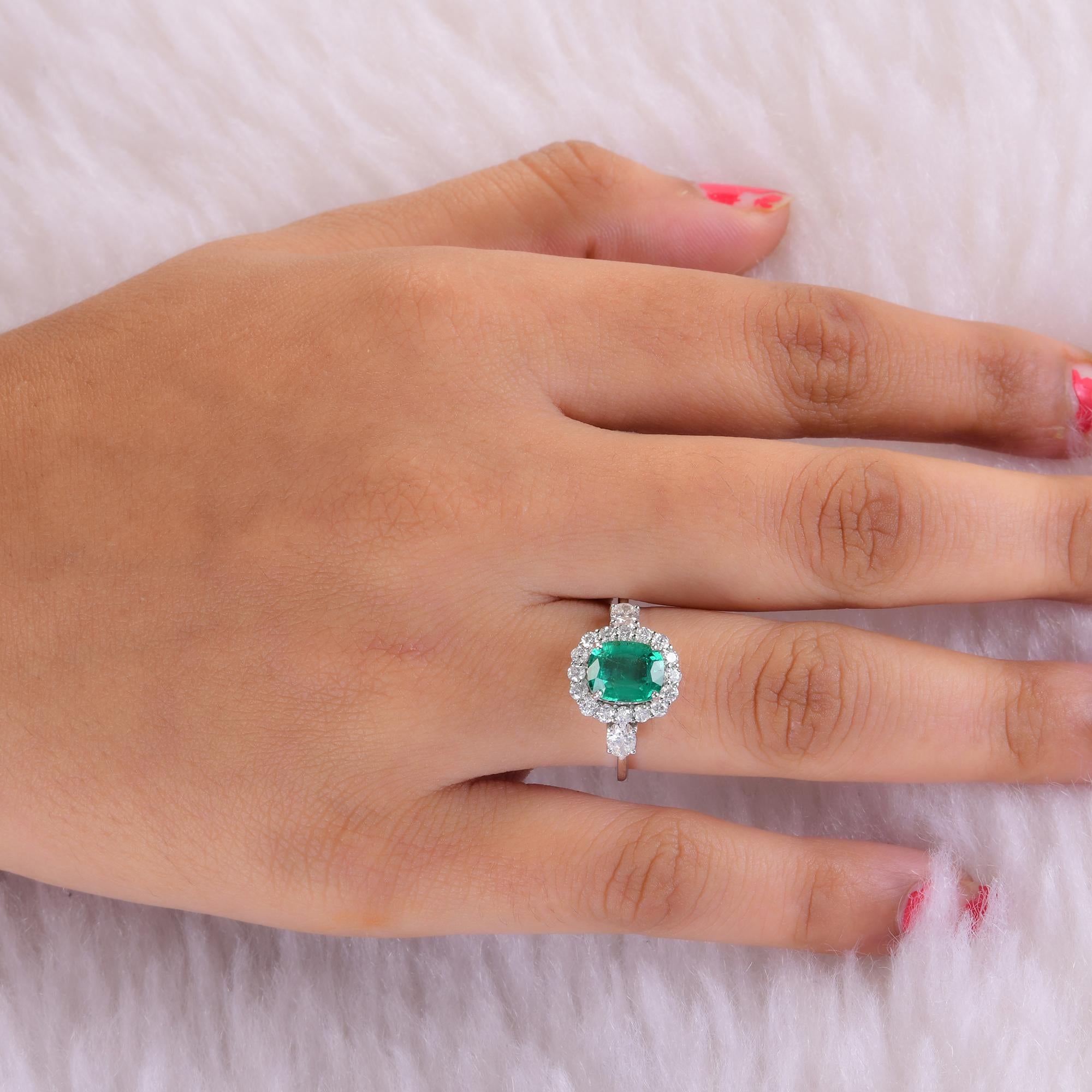 Zambian Smaragd-Edelsteinring SI/H Diamant 14 Karat Weißgold Handgefertigter Schmuck (Moderne) im Angebot