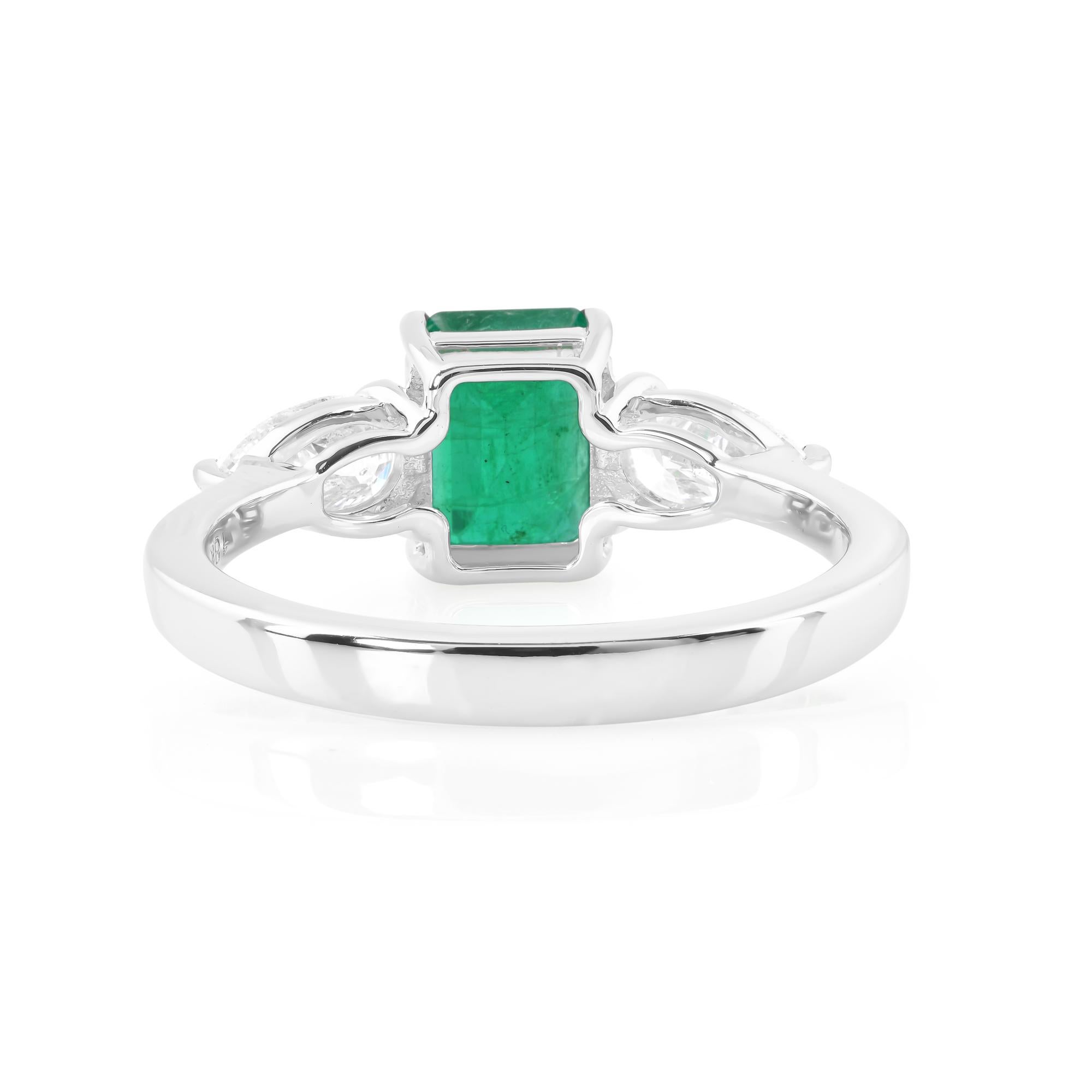 Emerald Cut Zambian Emerald Gemstone Ring SI/HI Pear Diamond 18 Karat White Gold Jewelry For Sale