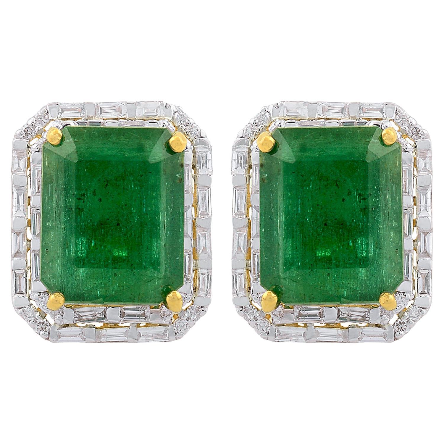 Natural Emerald Gemstone Stud Earrings Baguette Diamond 18 Karat Yellow Gold