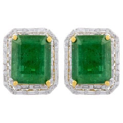 Natural Emerald Gemstone Stud Earrings Baguette Diamond 18 Karat Yellow Gold