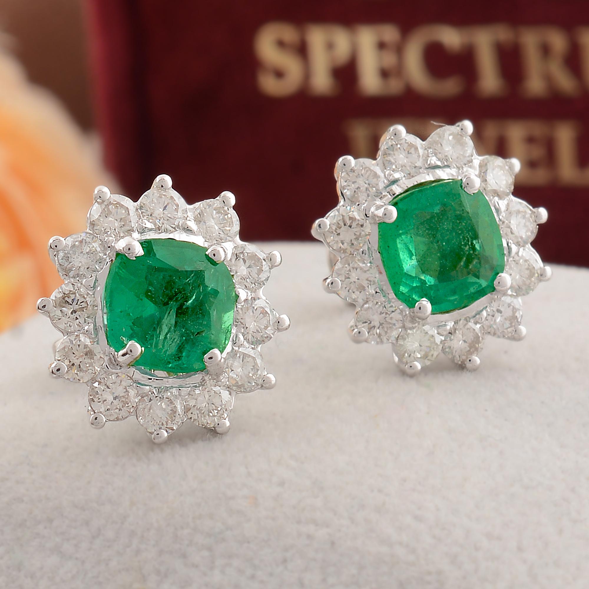 Modern Natural Emerald Gemstone Stud Earrings Diamond 14k White Gold Handmade Jewelry For Sale