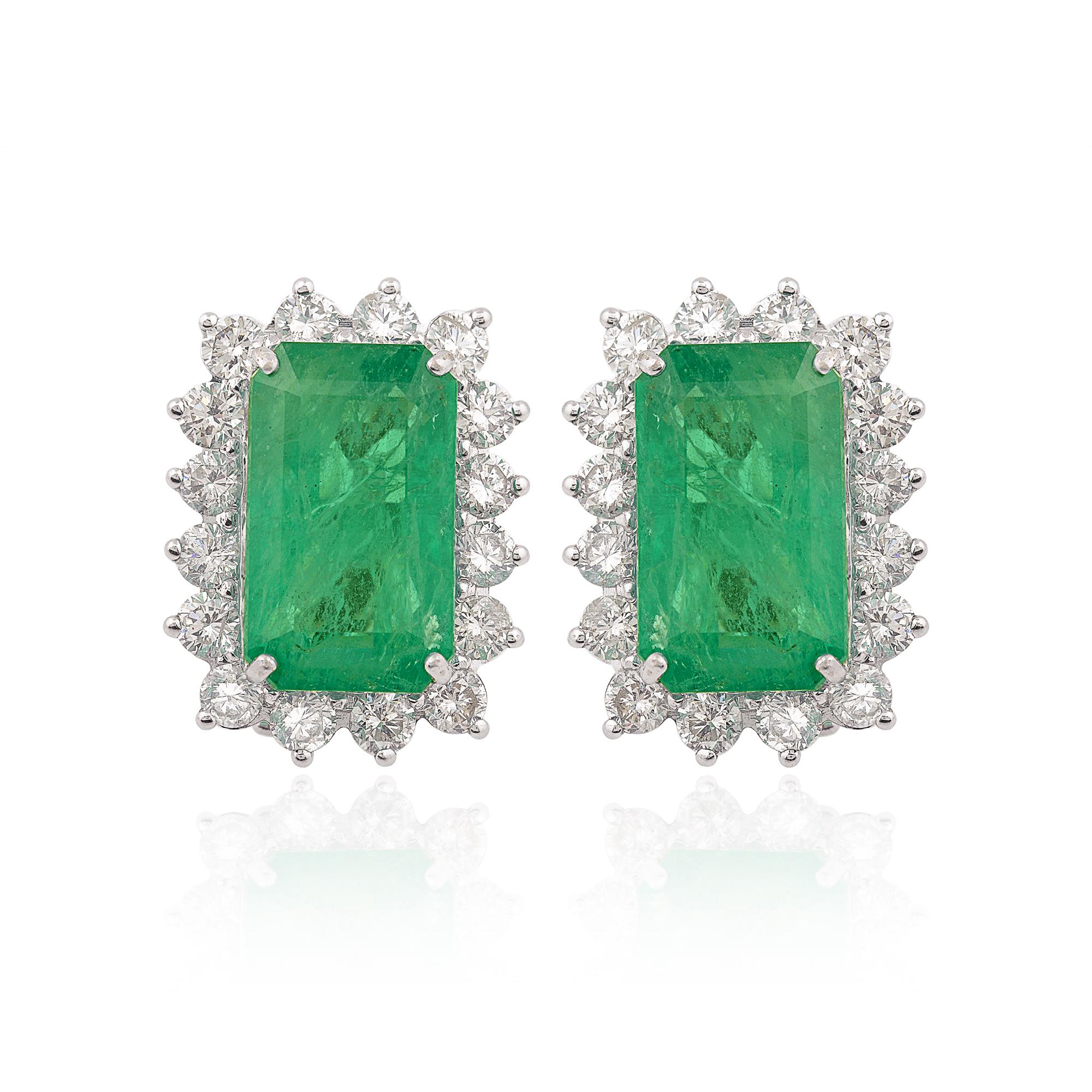 Item Code:- SEE-1995
Gross Weight :- 12.48 gm
18k Solid White Gold Wt :- 8.94 gm
Natural Diamond Wt :- 2.91 ct. ( AVERAGE DIAMOND CLARITY SI1-SI2 & COLOR H-I )
Zambian Emerald Weight :- 14.78 gm
Earring Size :- 20 mm Approx

✦