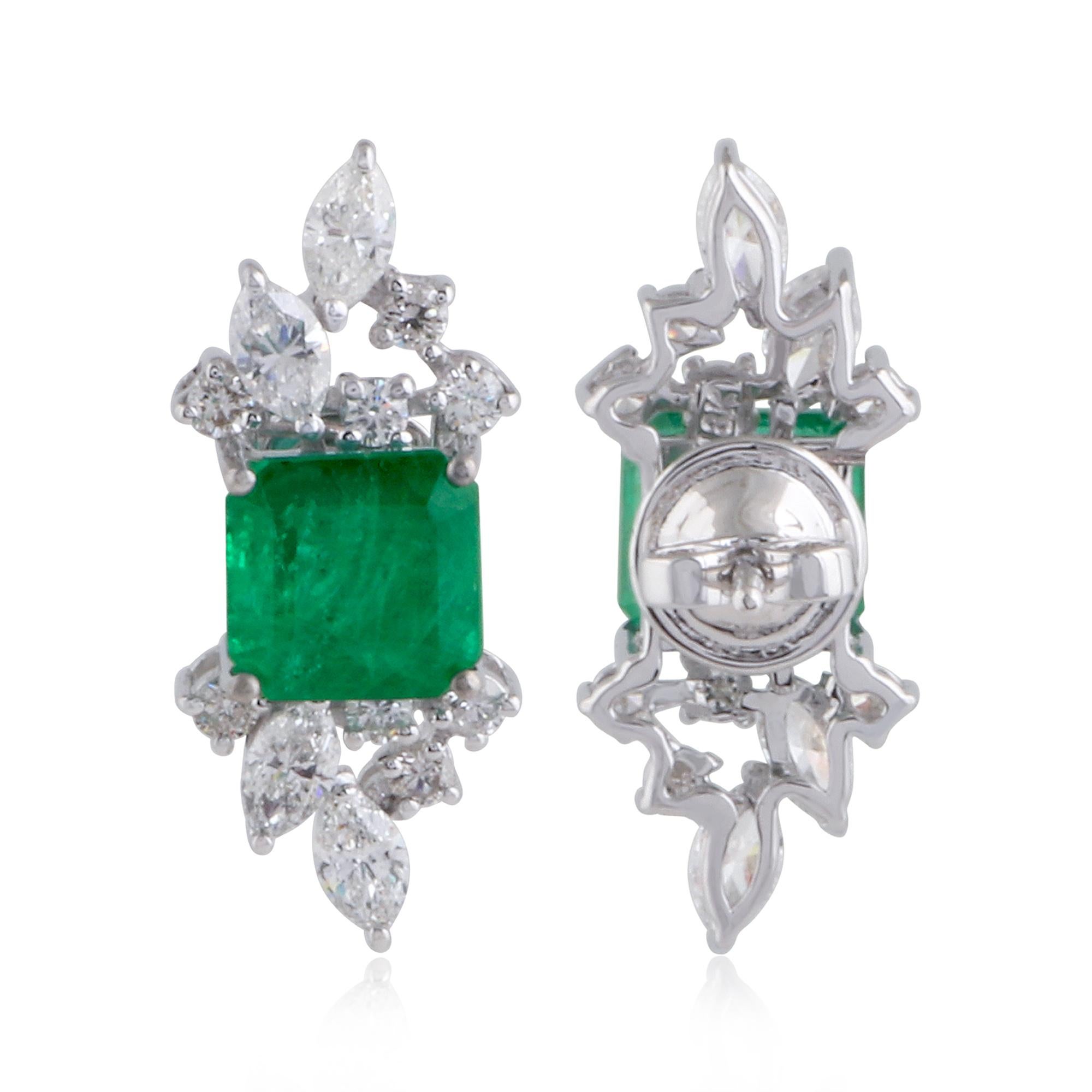 Item Code :- CN-40042
Gross Weight :- 5.83 gm
18k White Gold Weight :- 4.70 gm
Diamond Weight :- 1.60 carat  ( AVERAGE DIAMOND CLARITY SI1-SI2 & COLOR H-I )
Emerald Weight :- 4.03 carat
Earrings Size :- 24x10.50 mm approx.
✦
