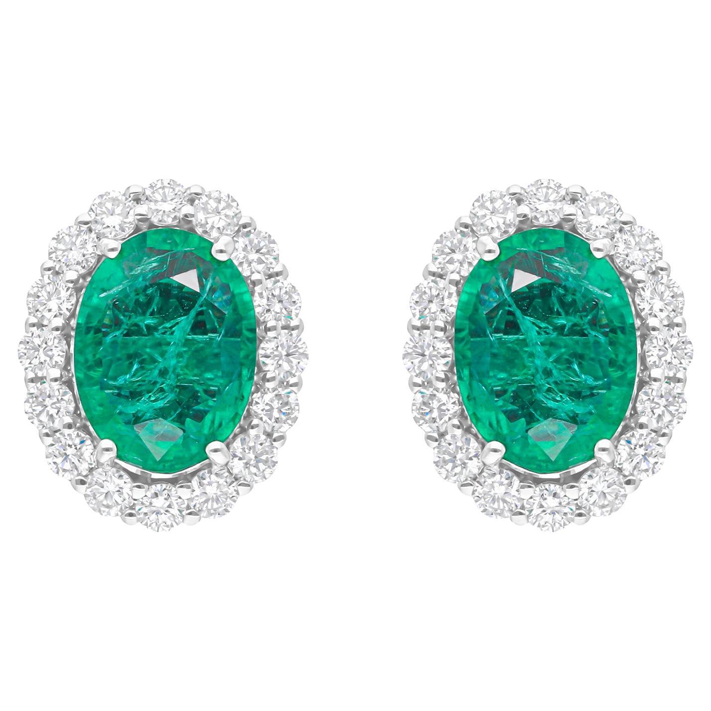Zambian Emerald Gemstone Stud Earrings SI/H Diamond 18 Karat White Gold Jewelry