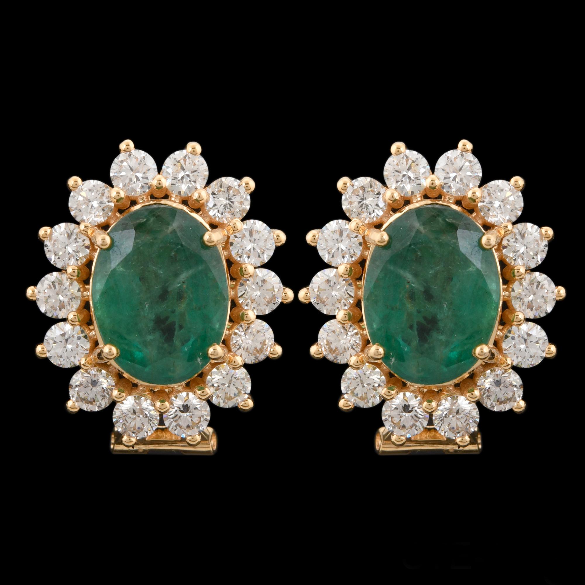 Modern Natural Emerald Gemstone Stud Earrings Solid 10k Yellow Gold Diamond Jewelry For Sale