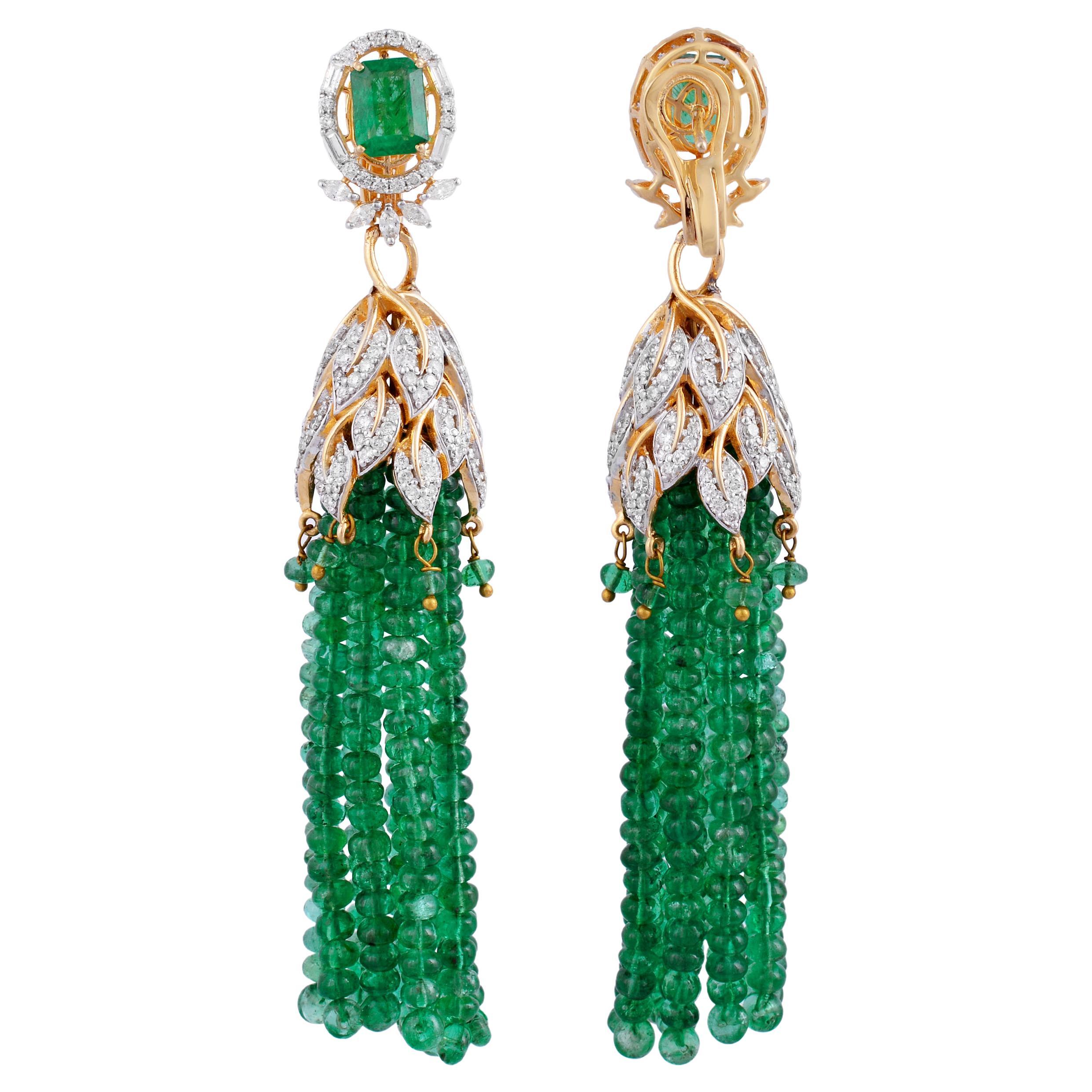 Natural Emerald Gemstone Tassel Dangle Earrings Diamond 18 Karat Yellow Gold For Sale