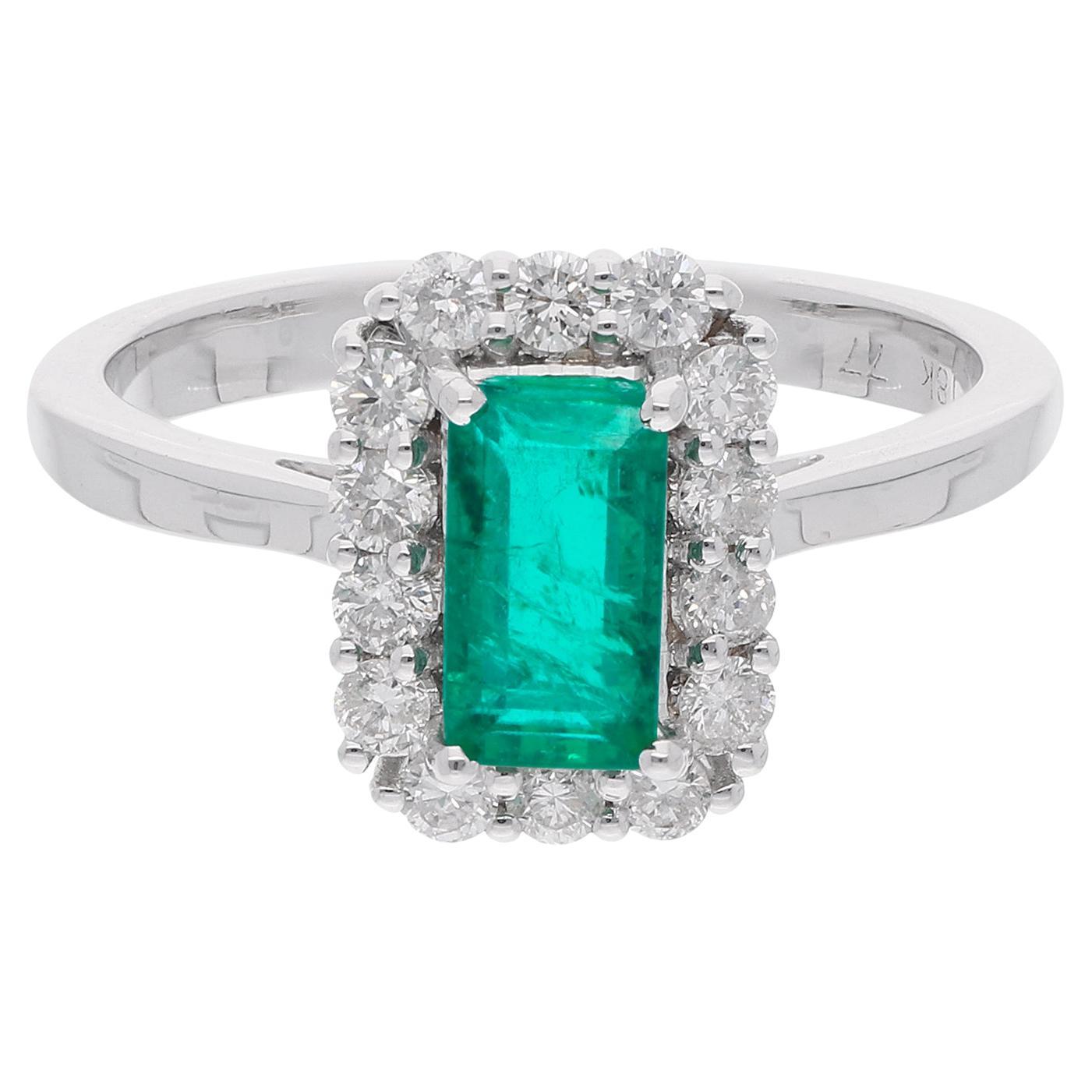 Natural Emerald Gemstone Wedding Ring Diamond 18 Karat White Gold Fine Jewelry