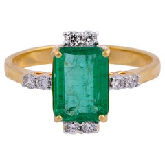 Natural Emerald Gemstone Wedding Ring Diamond 18k Yellow Gold Handmade Jewelry