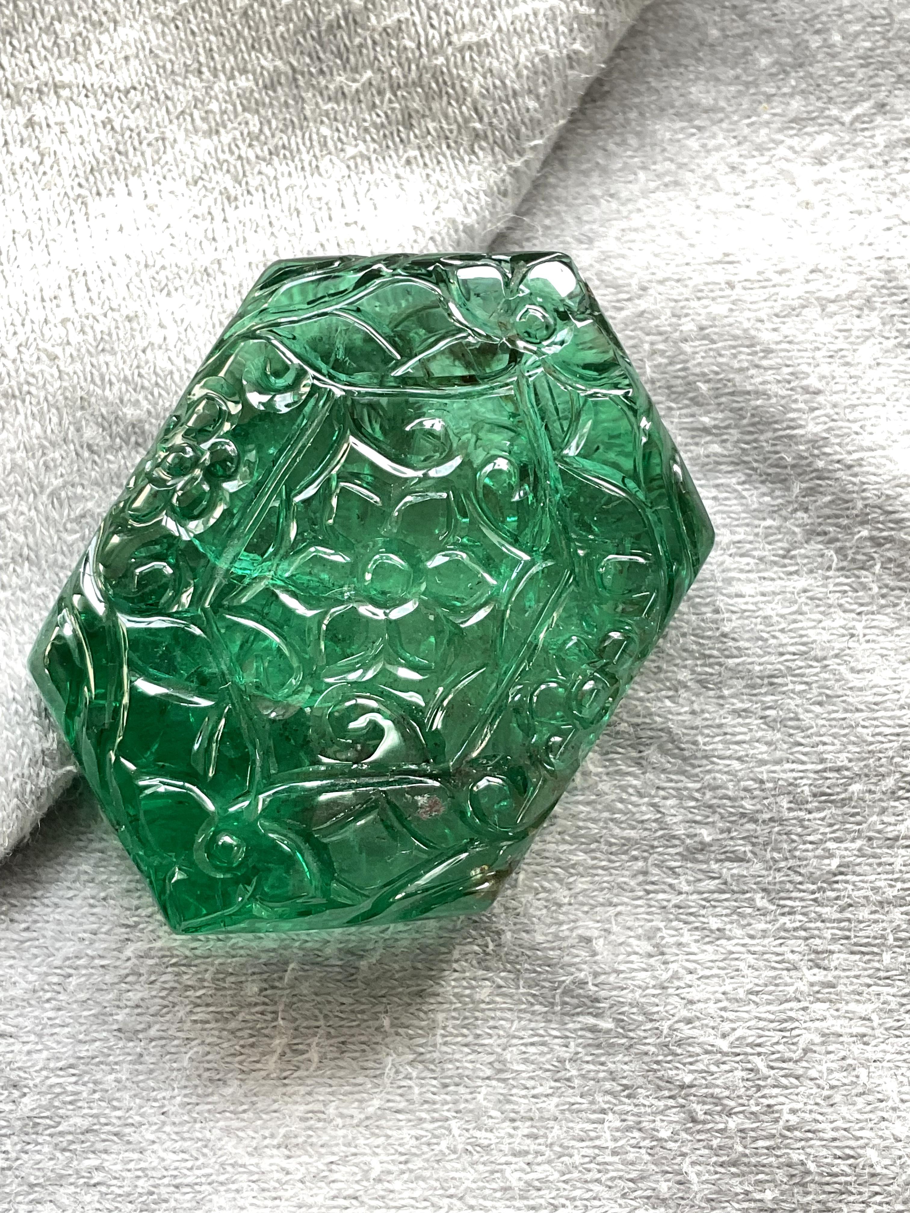 Art Deco Zambian Emerald Hexagon Carved Gem Quality High Jewelry Gemstone 83.3 Carats For Sale