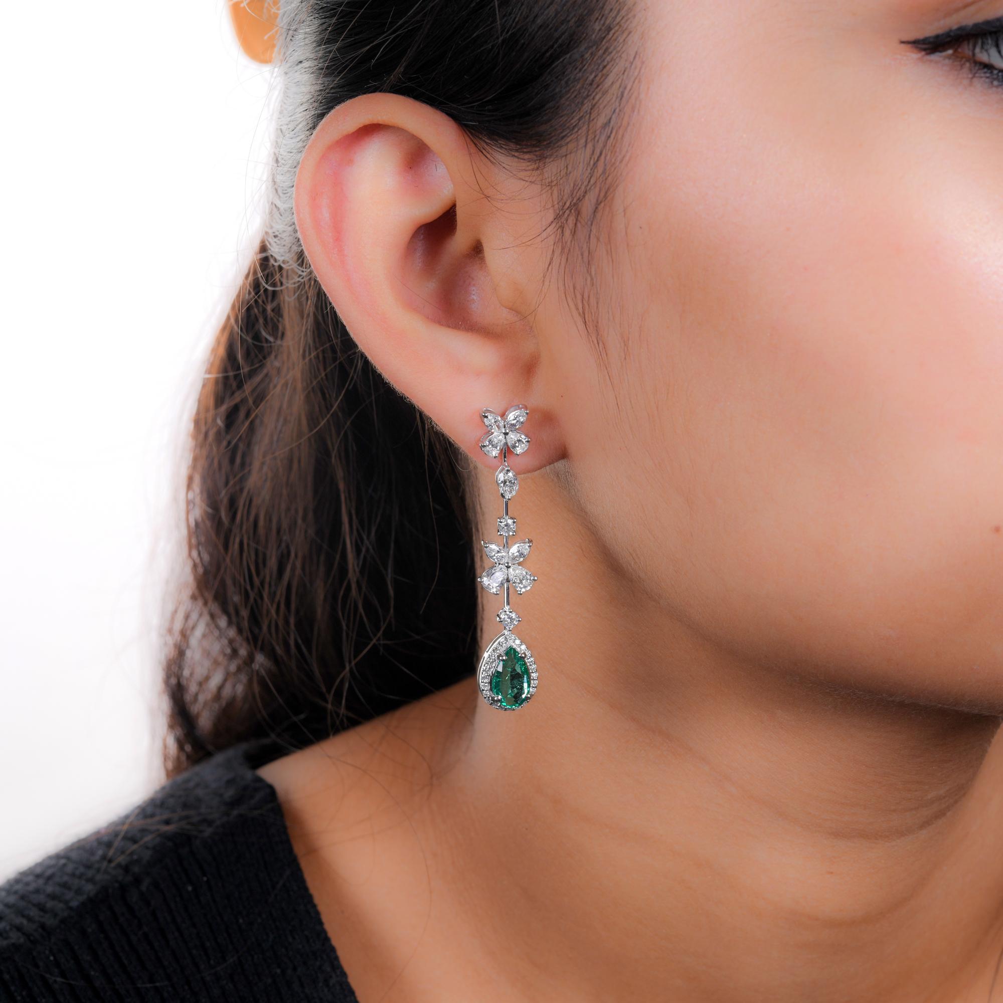 Zambian Emerald Jacket Earrings SI Clarity HI Color Diamond 14 Karat White Gold In New Condition For Sale In Diera, Dubai