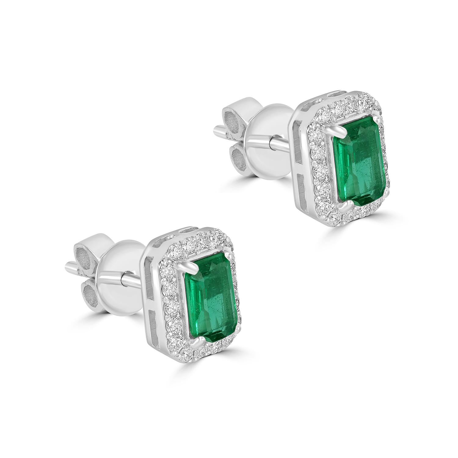 Art déco Boucles d'oreilles minimales en or blanc 18 carats ornées de diamants Émeraude de Zambie en vente