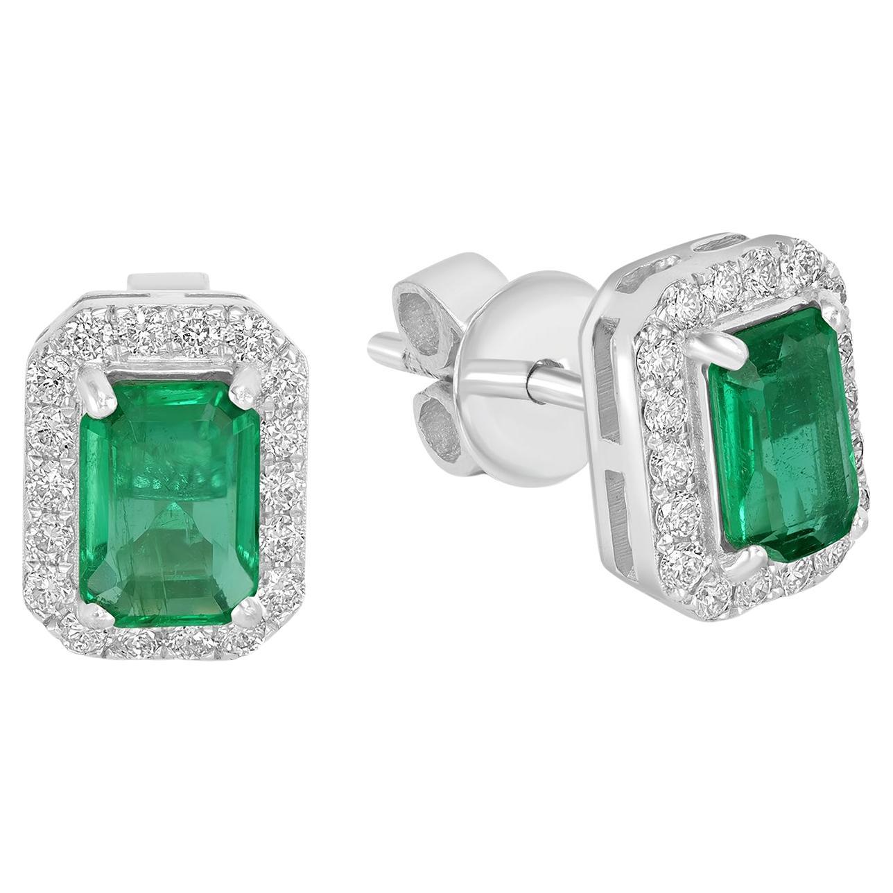 Boucles d'oreilles minimales en or blanc 18 carats ornées de diamants Émeraude de Zambie en vente