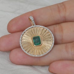 14K Gold Zambian Emerald & Diamond Sunburst Medallion Pendant 1.21 Ct