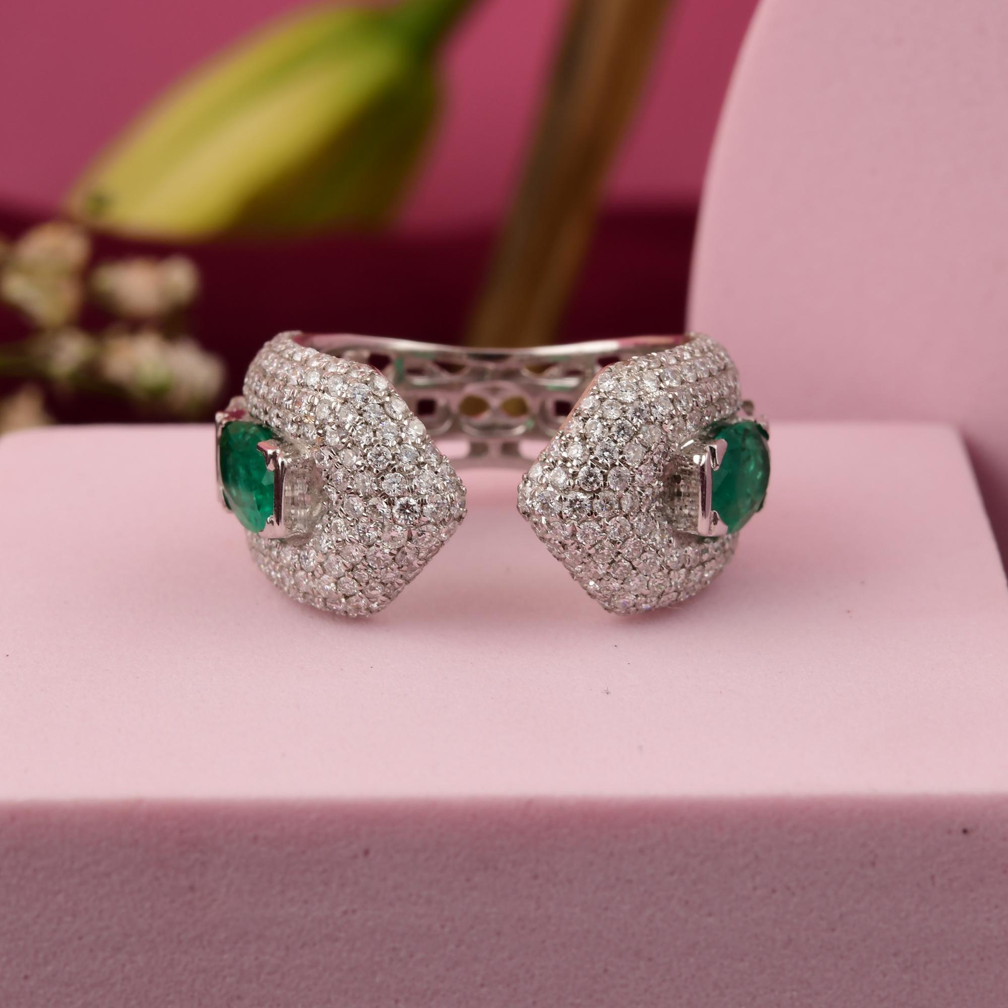 Im Angebot: Sambischer Smaragd Pave Diamant Cocktail Ring 18k Weißgold Feiner Schmuck Geschenk () 4