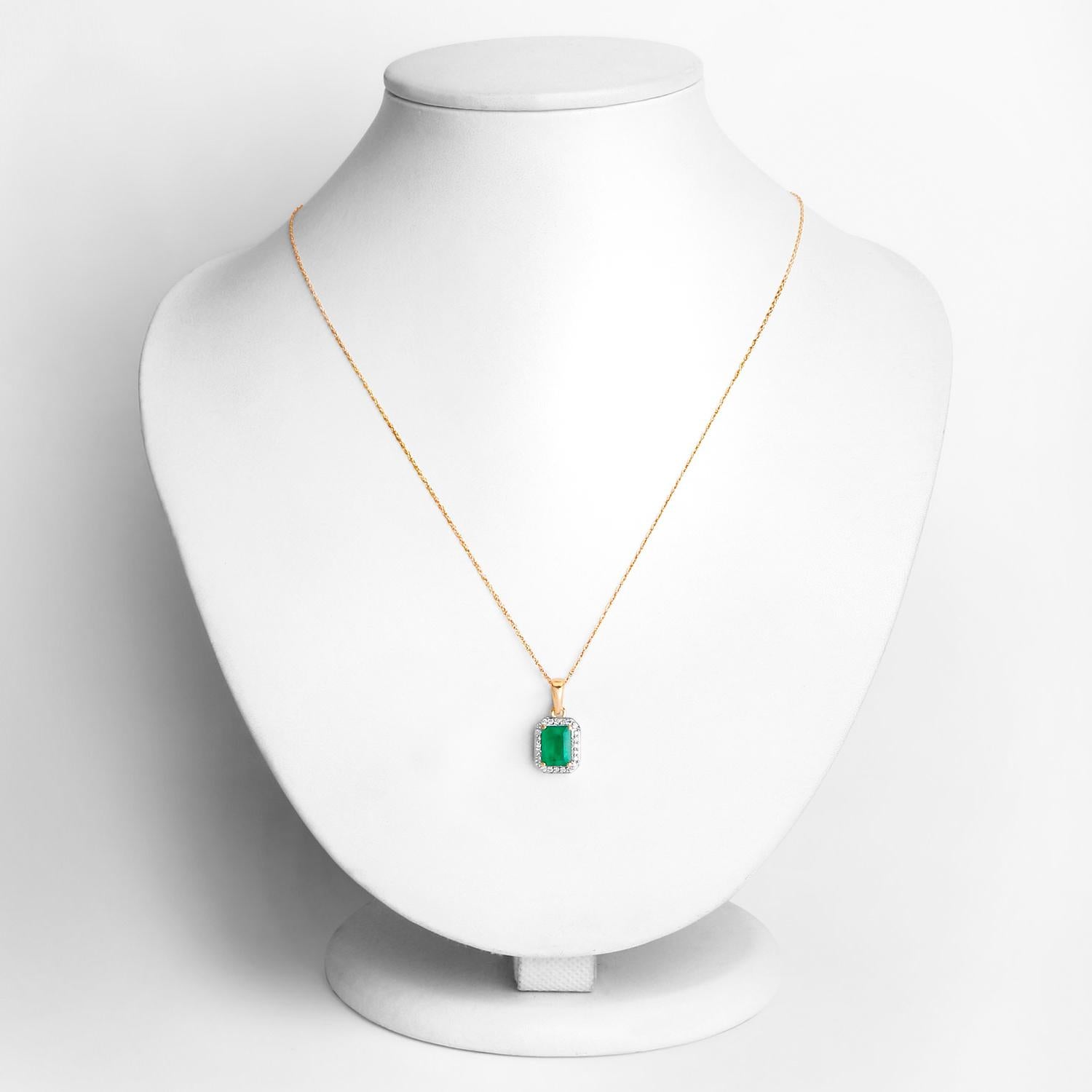 Contemporary Zambian Emerald Pendant Necklace Diamonds 1.79 Carats 14K Yellow Gold For Sale